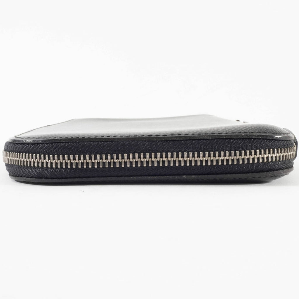 Louis Vuitton Black Taiga Leather Leather Long Bill Wallet