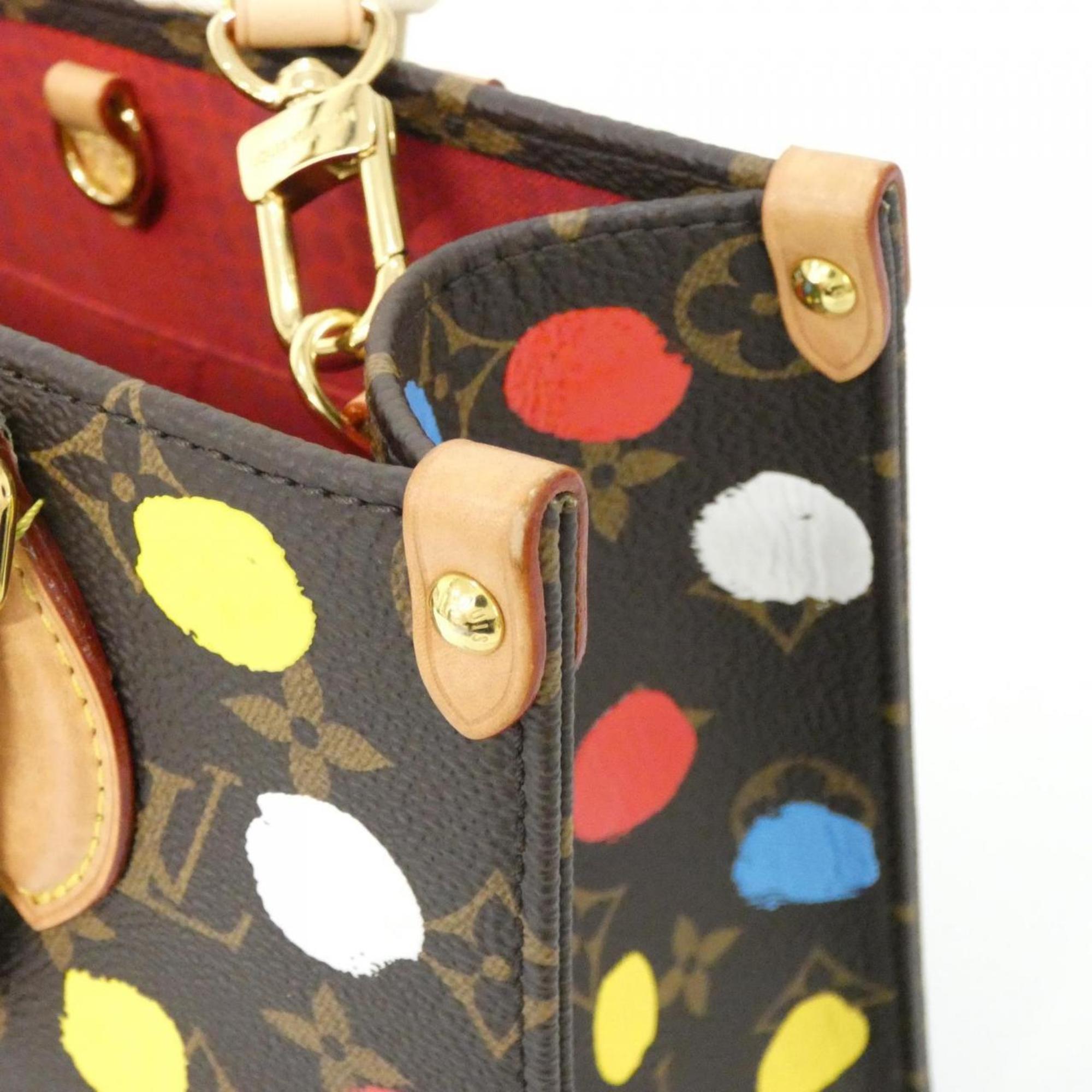 Louis Vuitton Marron Coated Canvas Handbag Pouch