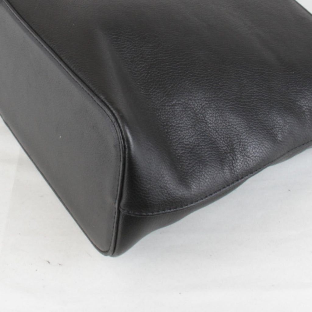 Burberry Black Leather Shoulder Bag