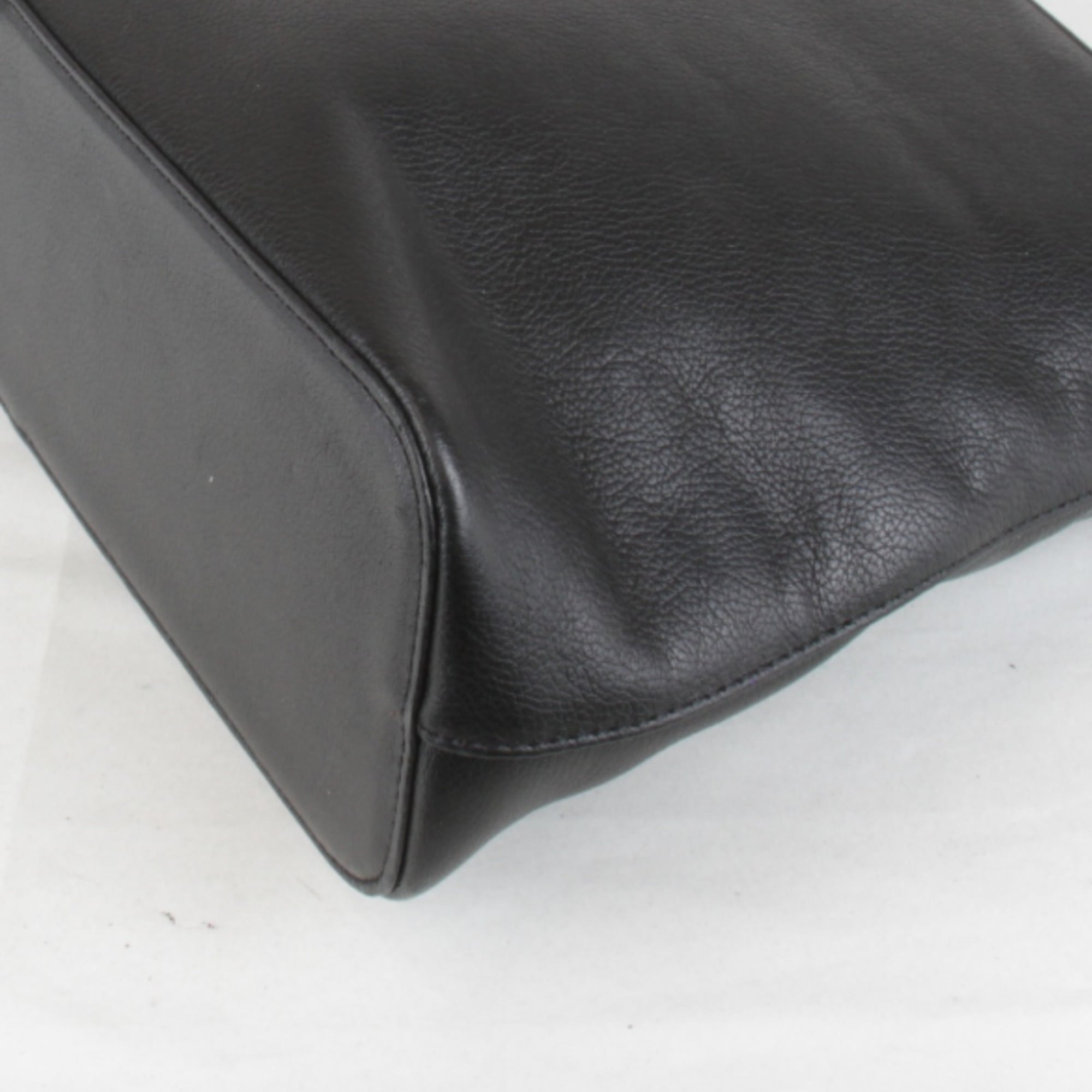 Burberry Black Leather Shoulder Bag