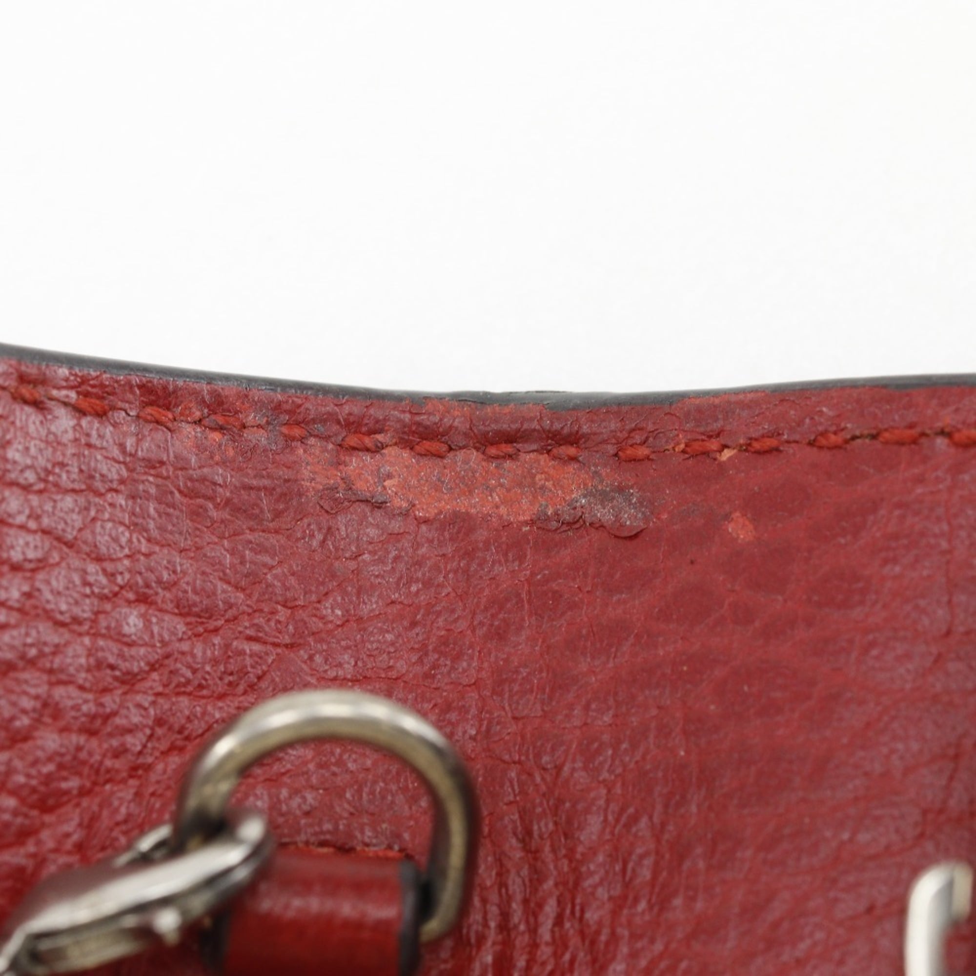 Gucci Red Color Leather Shoulder Bag (Pre-Owned)