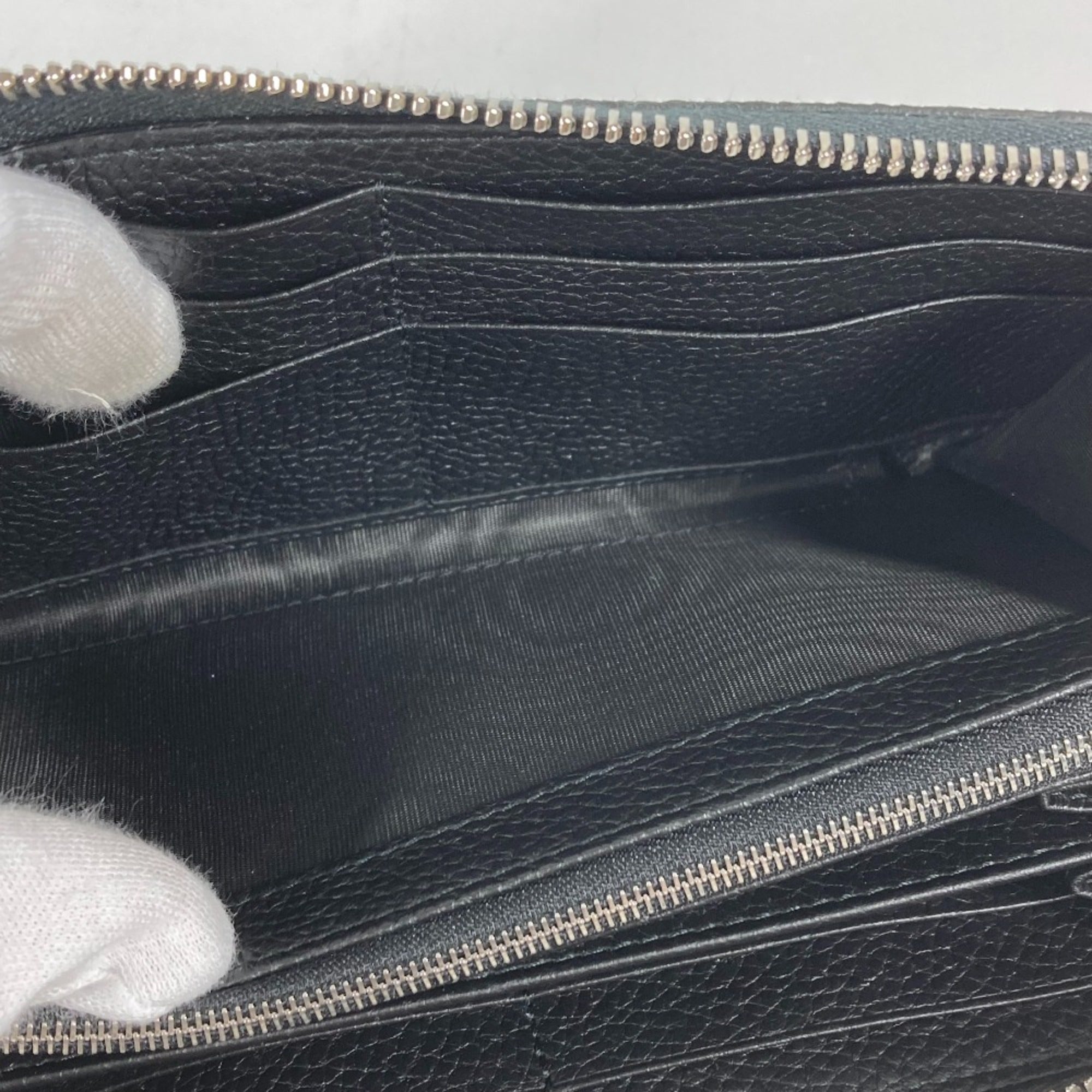 Gucci Black Leather Long Wallet (Bi-Fold) (Pre-Owned)