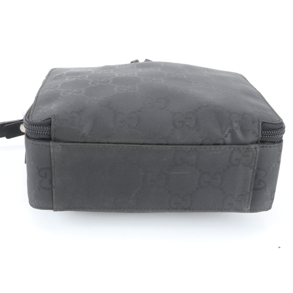 Gucci Black Nylon Leather Clutch Bag Pouch (Pre-Owned)