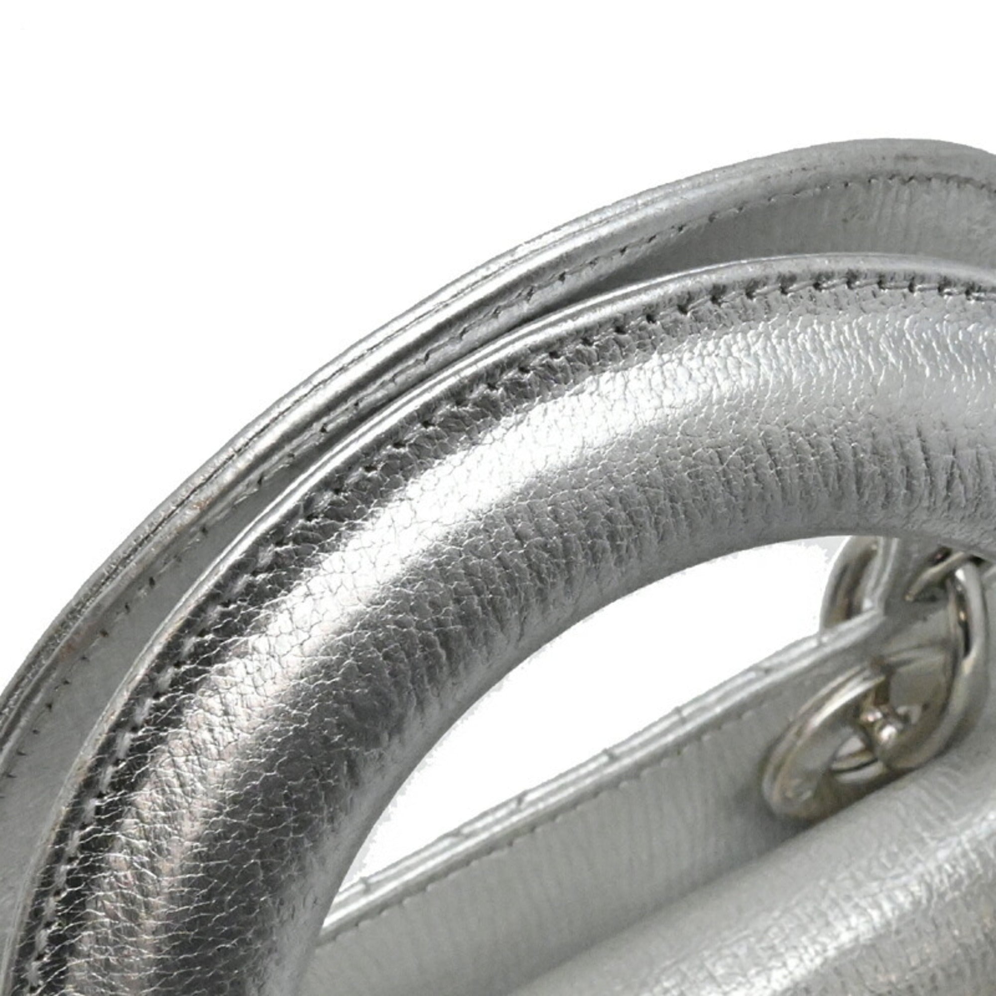 Christian Dior Silver Leather Handbag (Pre-Owned)