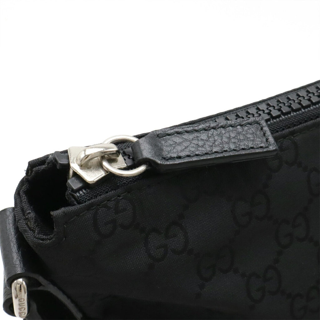Gucci Black Gray Nylon Leather Shoulder Bag (Pre-Owned)