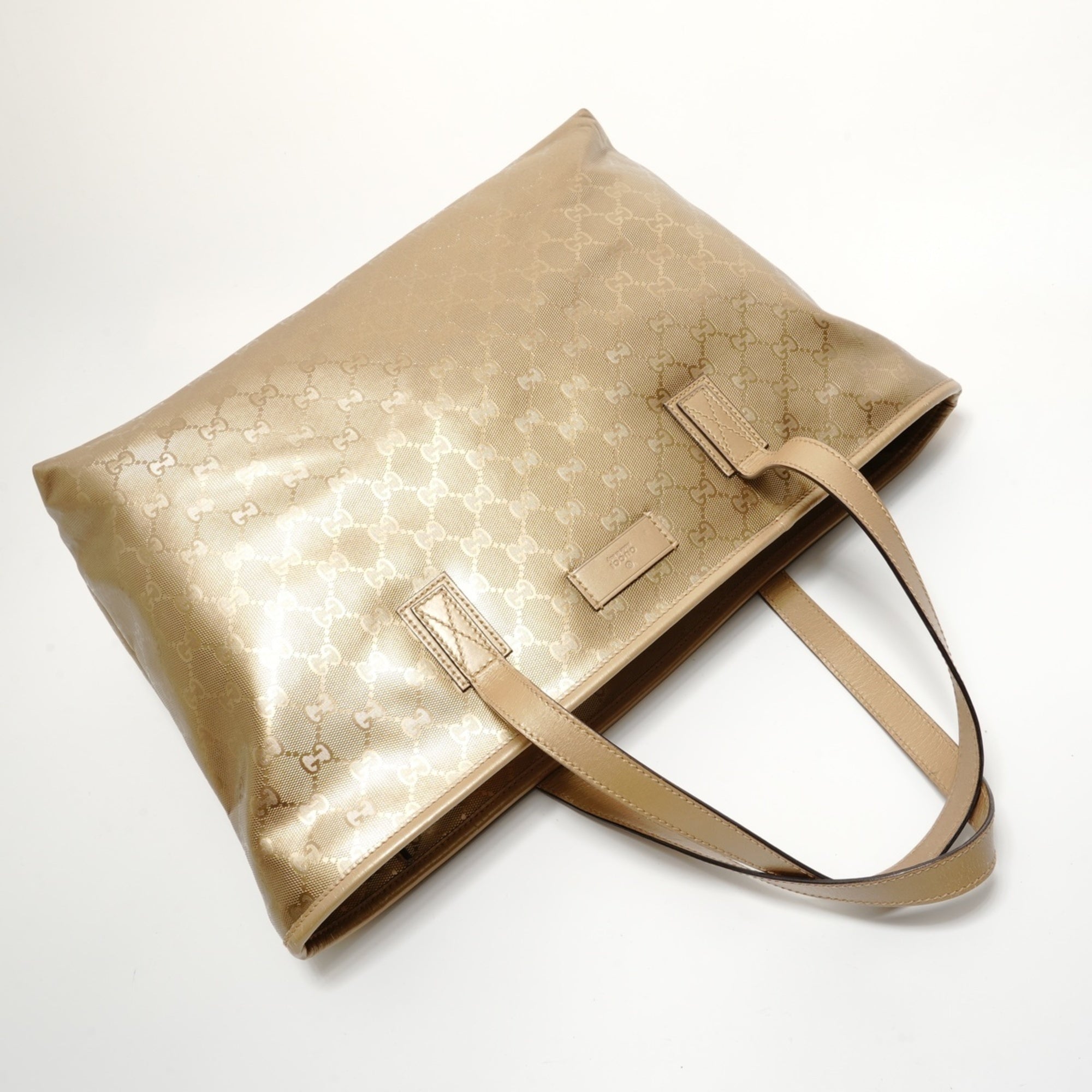 Gucci Gg Imprimé Gold Pvc Tote Bag (Pre-Owned)