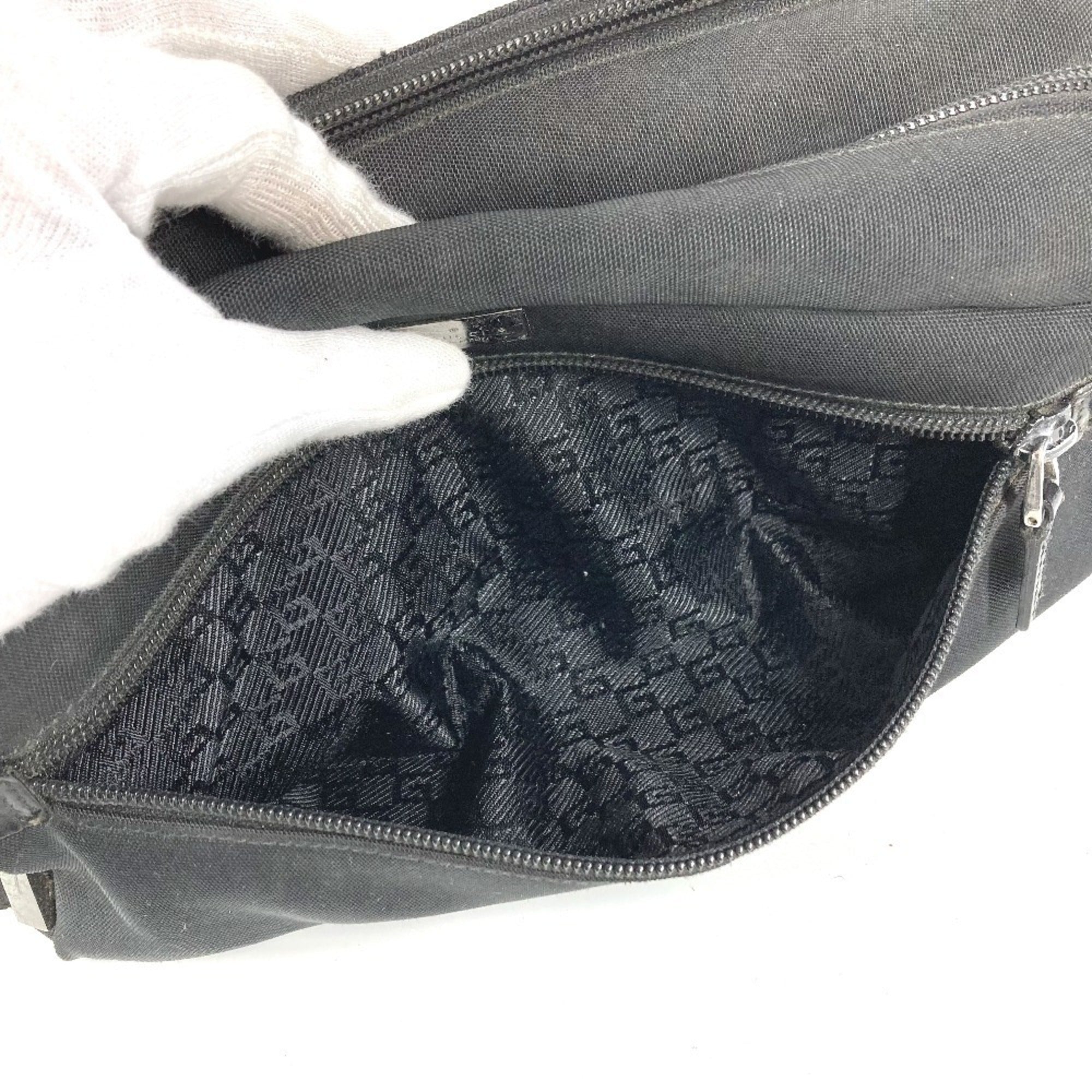 Gucci Black Canvas Leather Clutch Bag Pouch (Pre-Owned)
