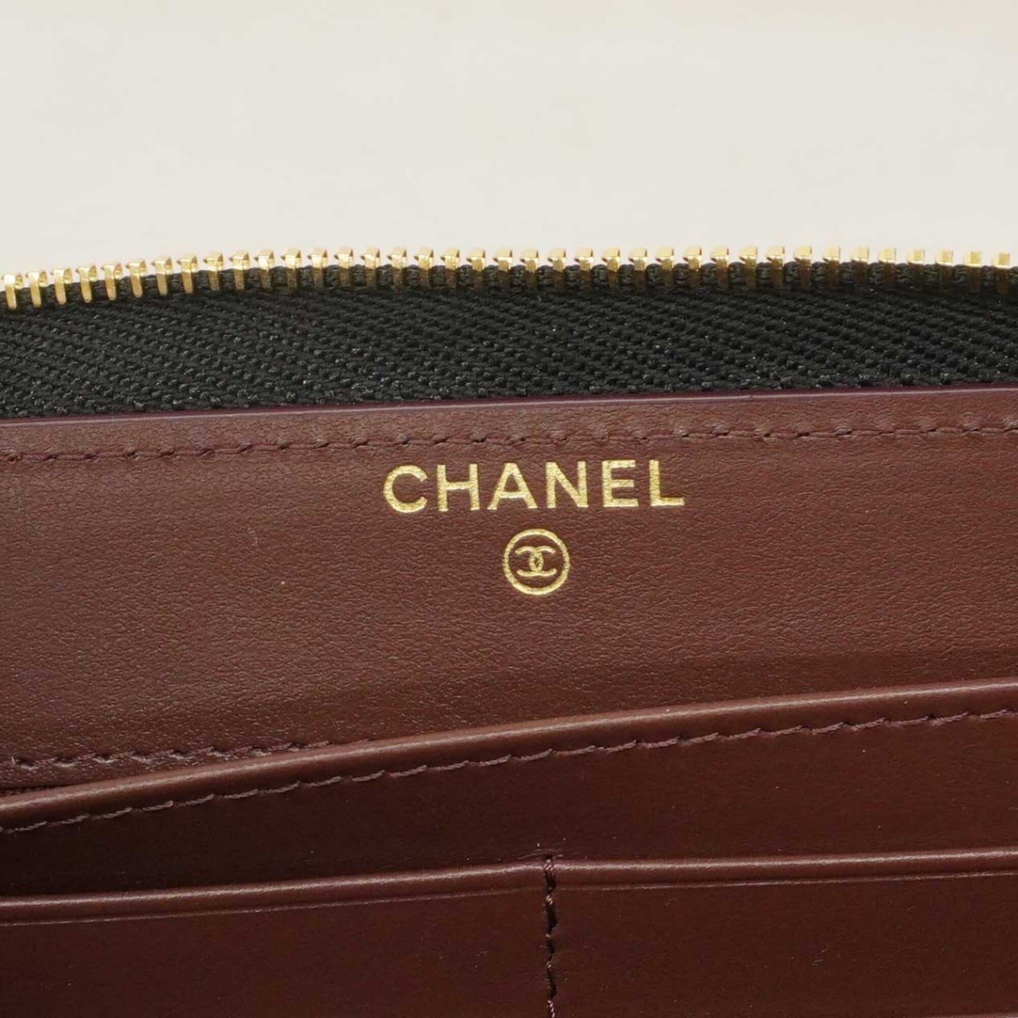 Chanel Black Grained Calfskin Long Wallet (Bi-Fold)