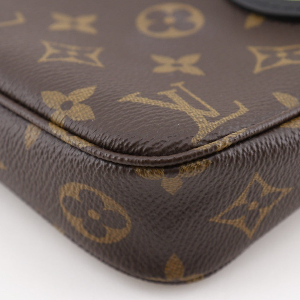 Louis Vuitton Brown Monogram Canvas Pochette Shoulder Bag