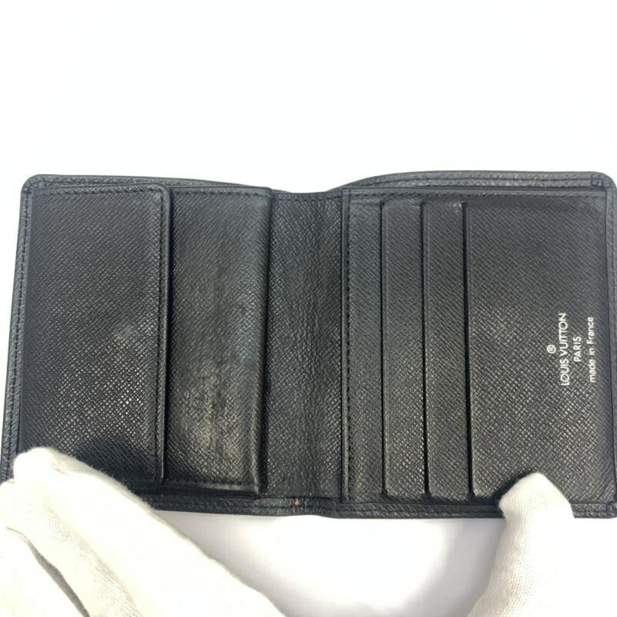 Louis Vuitton Taiga Taiga Leather Wallet