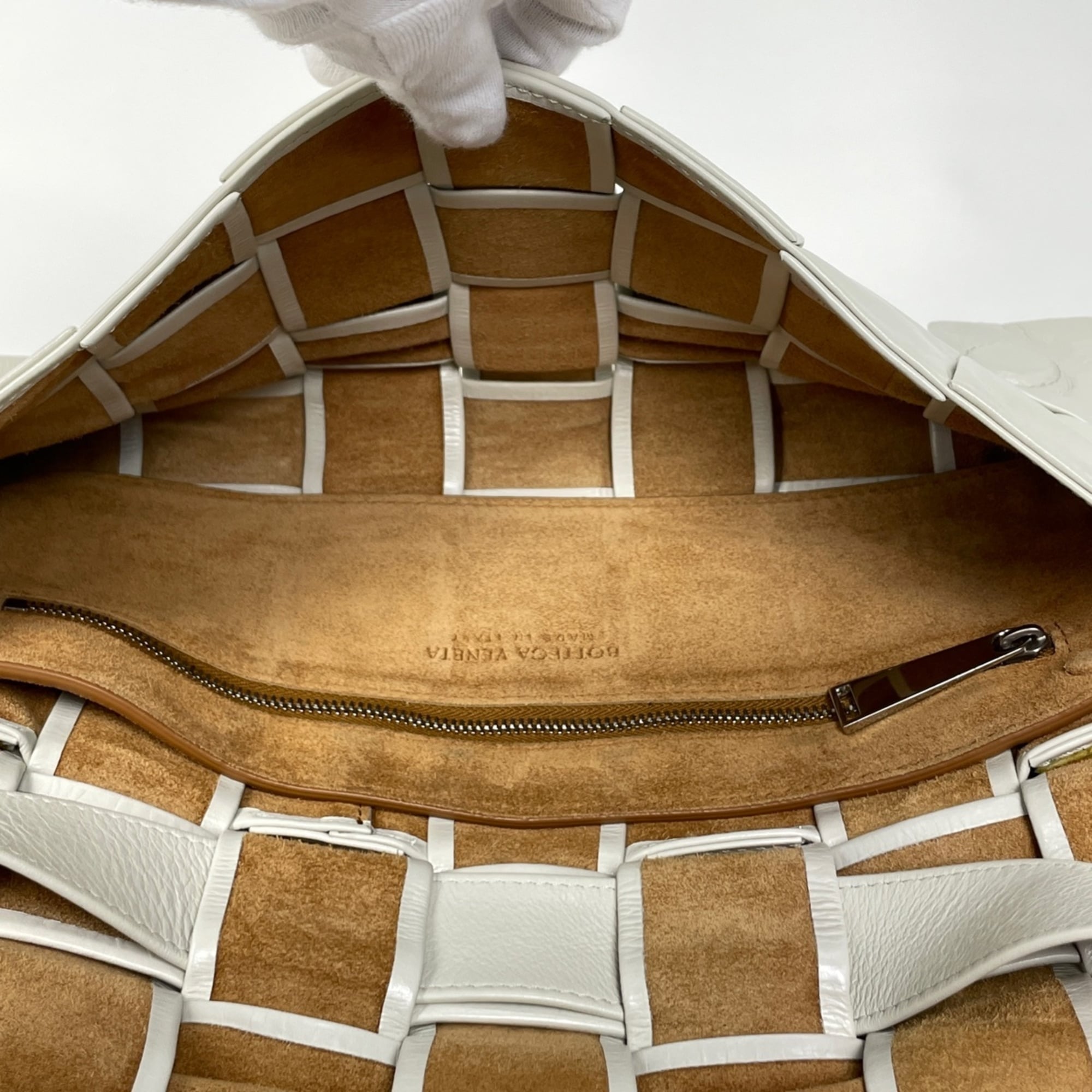 Bottega Veneta White Leather Shoulder Bag