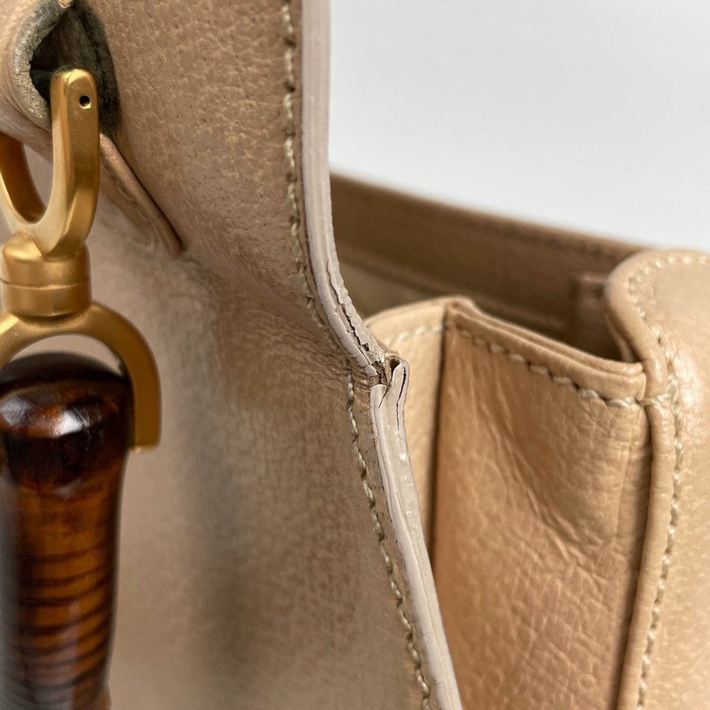 Gucci Beige Leather Handbag (Pre-Owned)