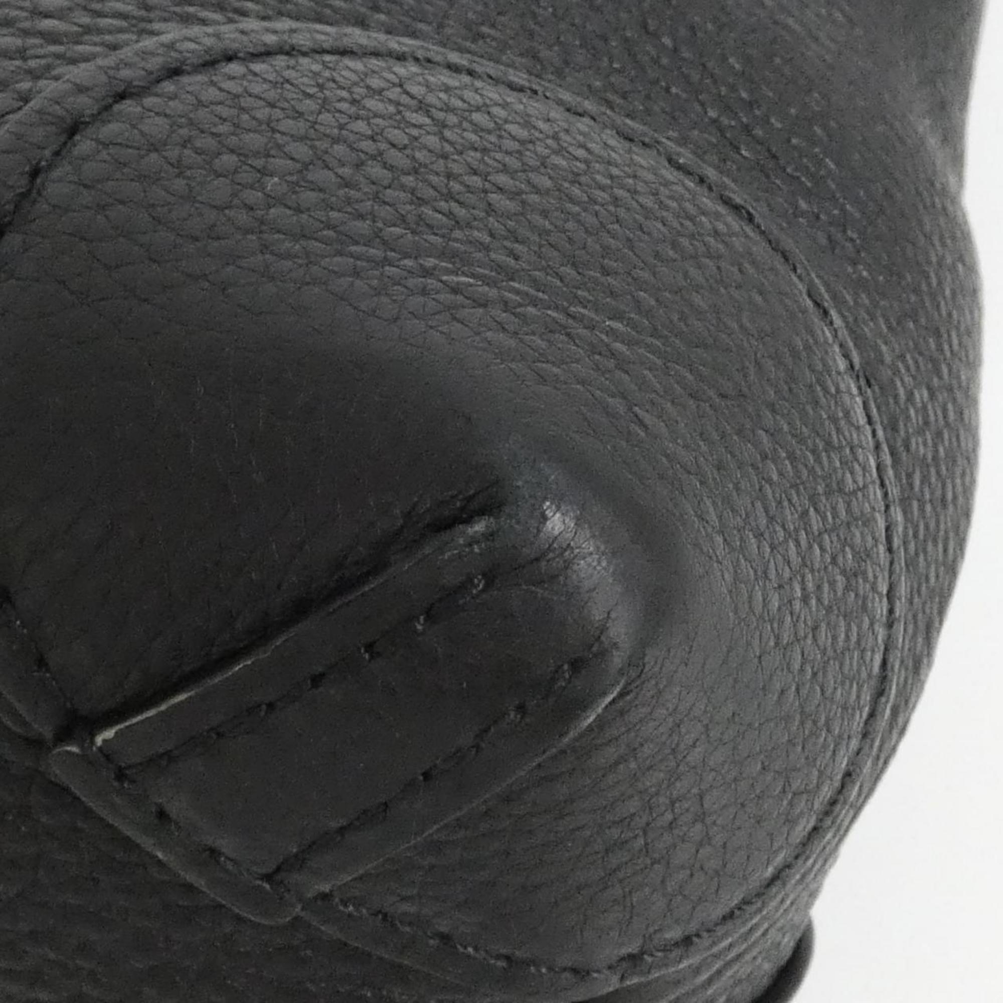 Louis Vuitton Black Leather Shoulder Bag