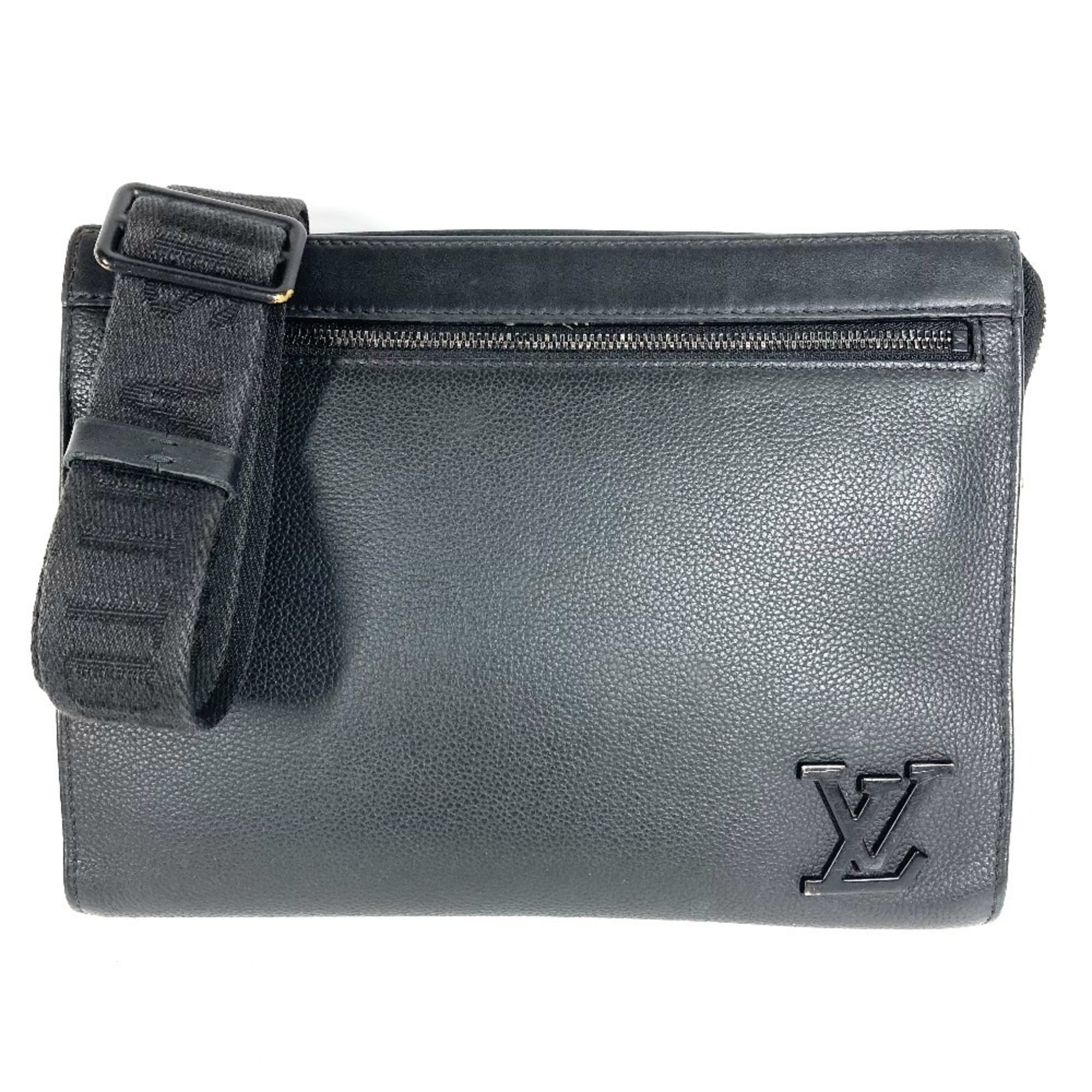 Louis Vuitton Black Leather Clutch Bag Pochette Shoulder Bag