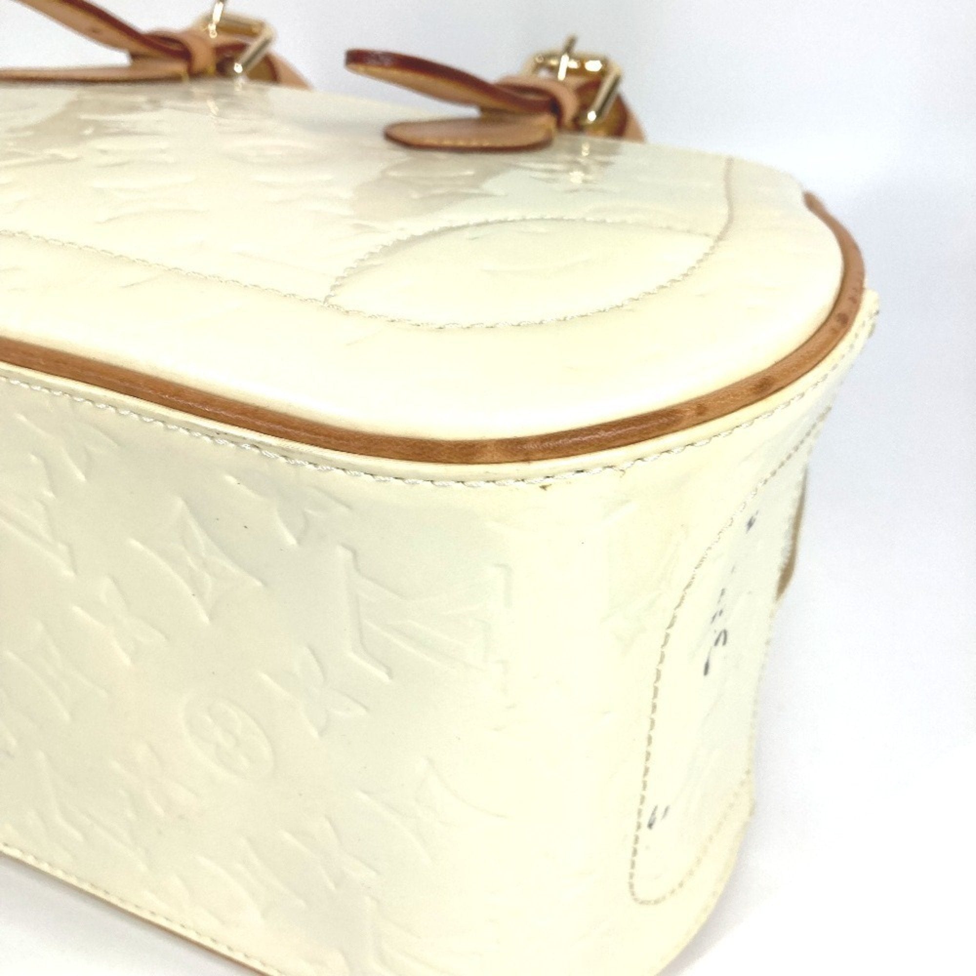 Louis Vuitton Pearl White Monogram Vernis Handbag Shoulder Bag Tote Bag