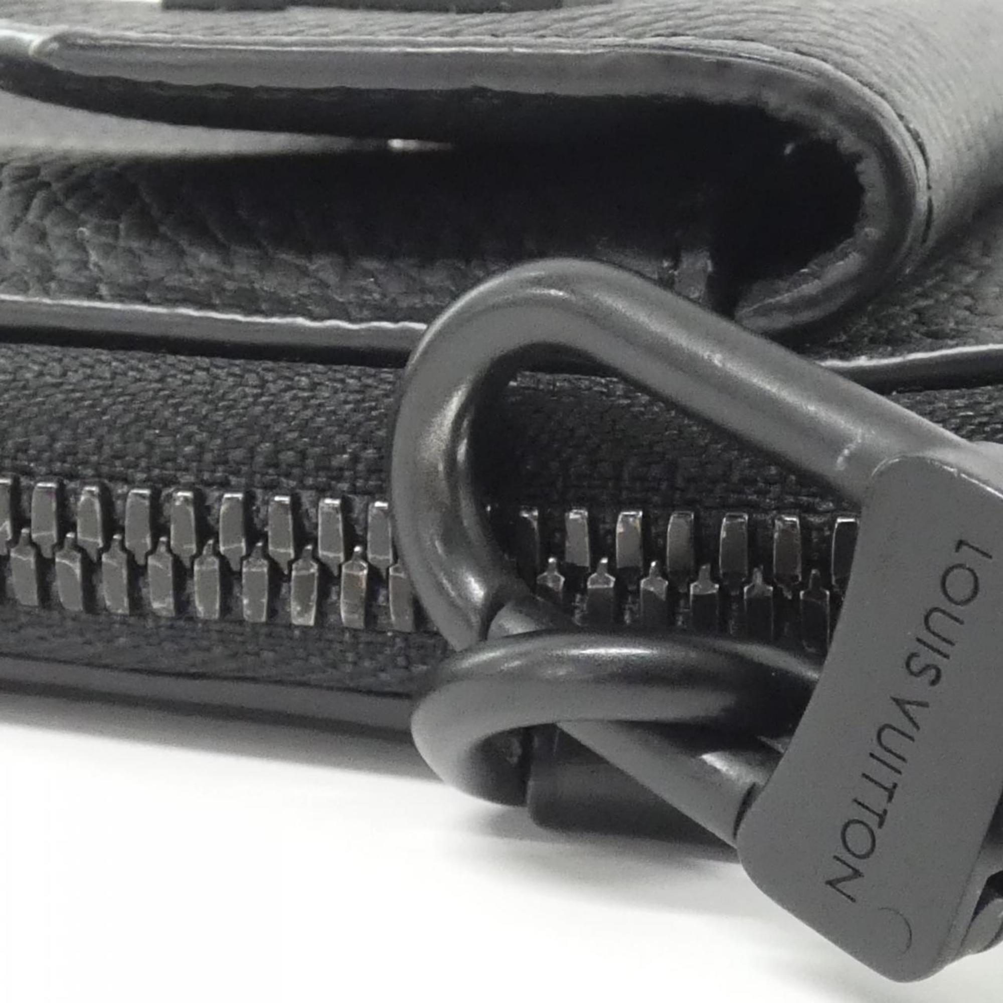 Louis Vuitton Black Leather Pouch Shoulder Bag