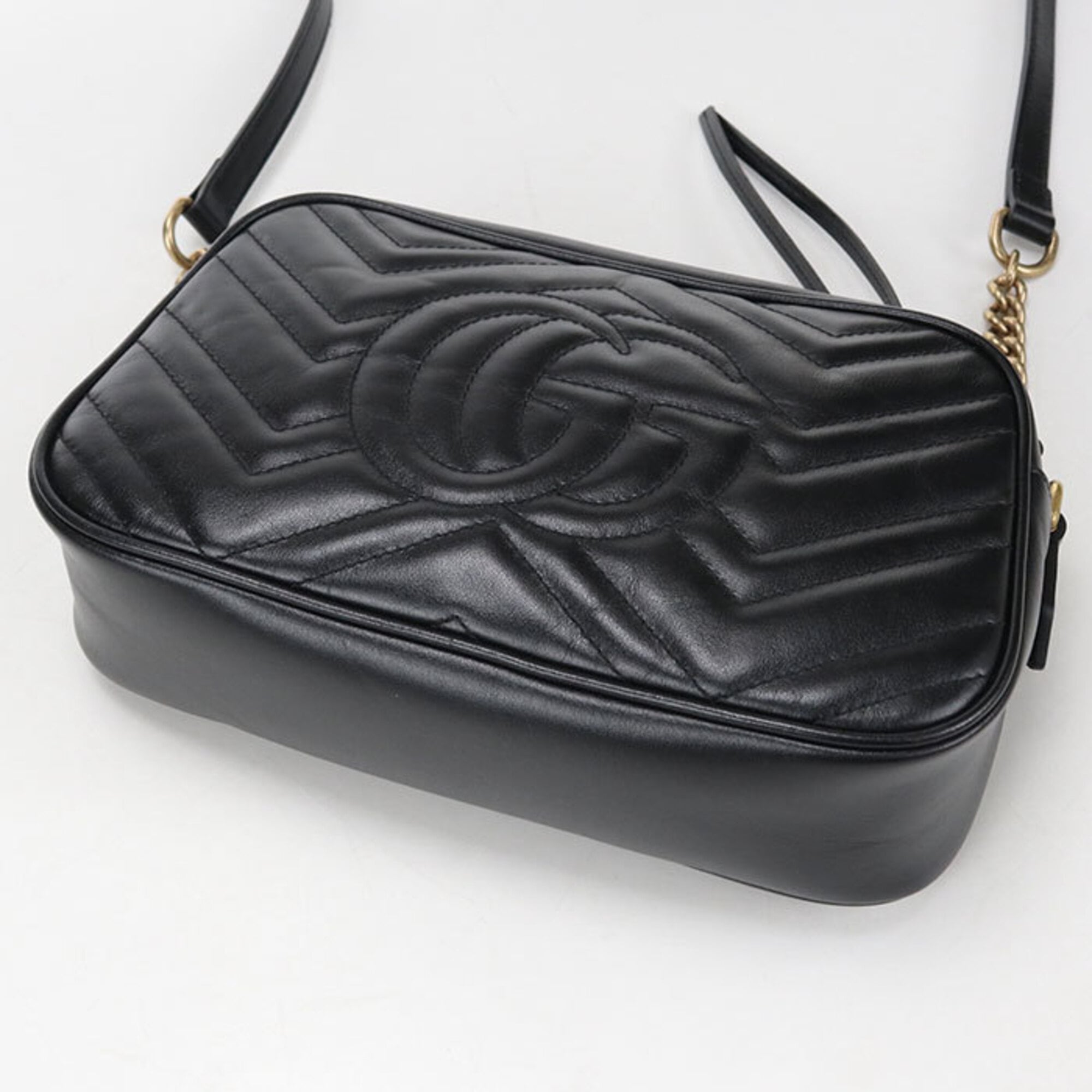 Gucci Black Leather Shoulder Bag (Pre-Owned)