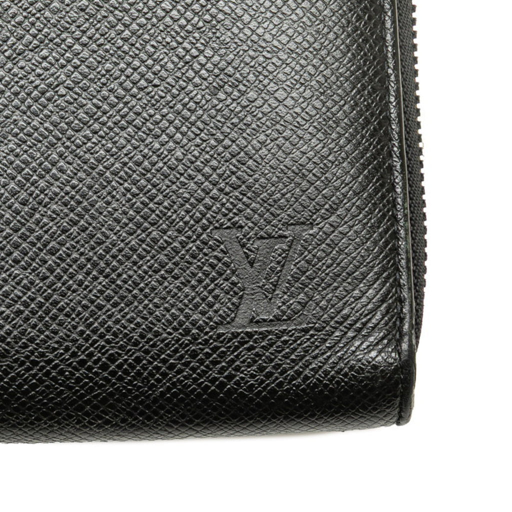 Louis Vuitton Taiga Black Noir Leather Coin Purse/Coin Case