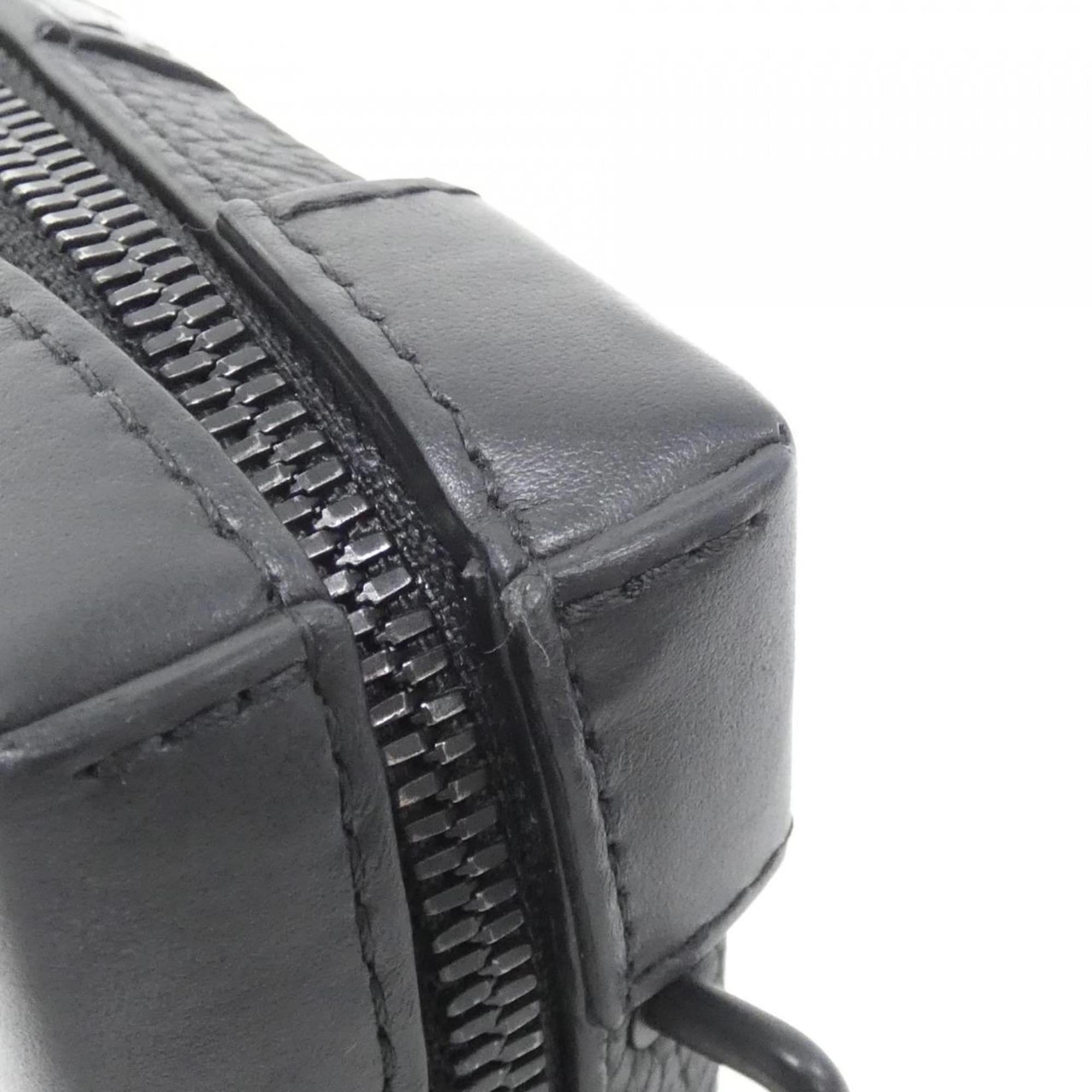 Louis Vuitton Black Leather Shoulder Bag
