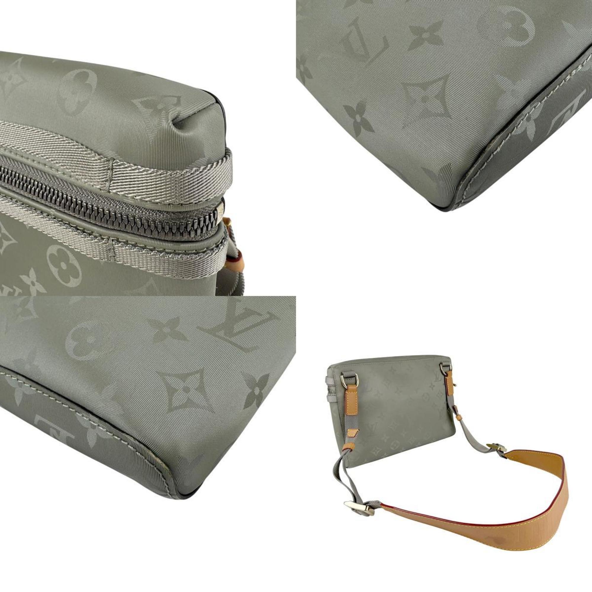 Louis Vuitton Gray Nylon Canvas Shoulder Bag