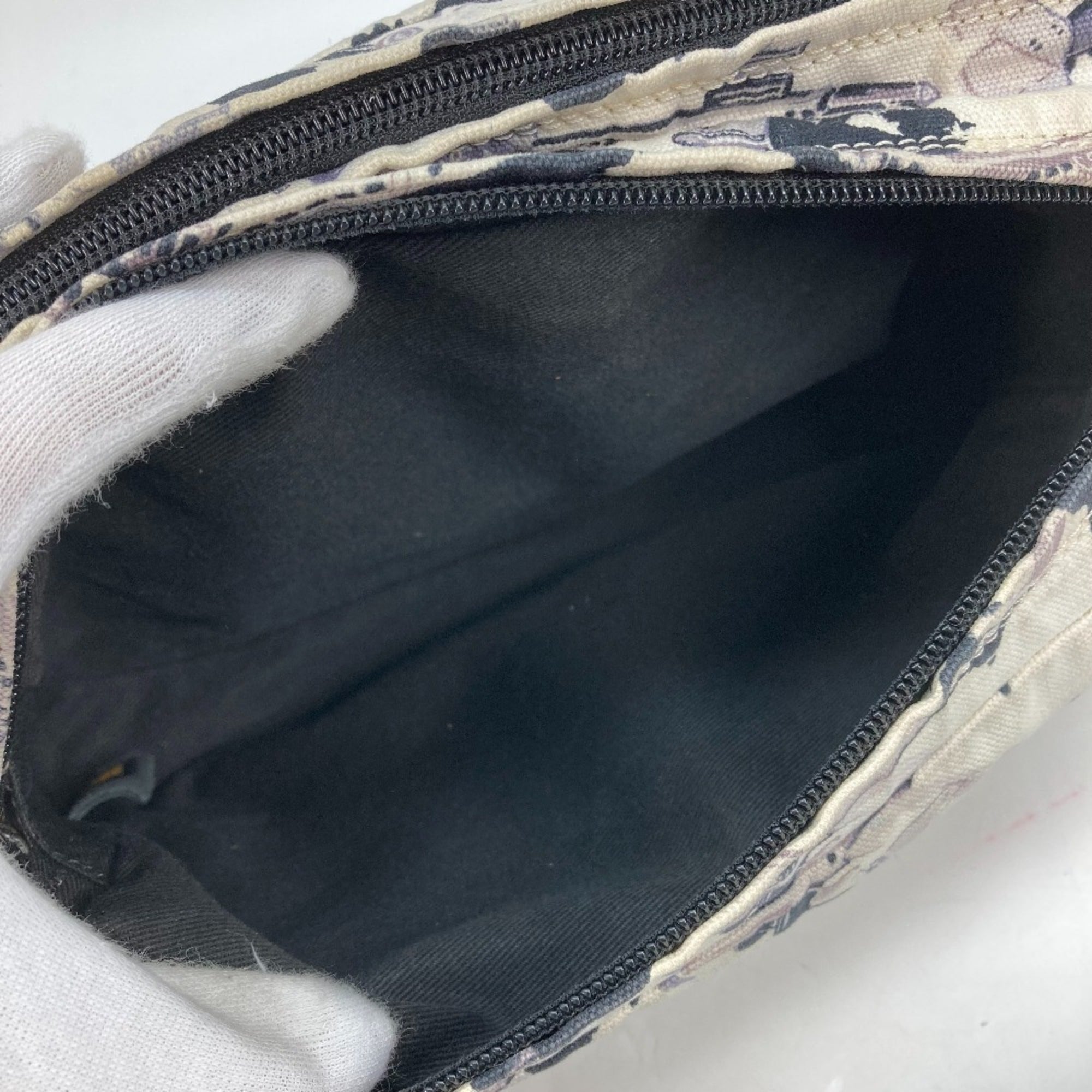 Chanel Black Cloth Shoulder Bag