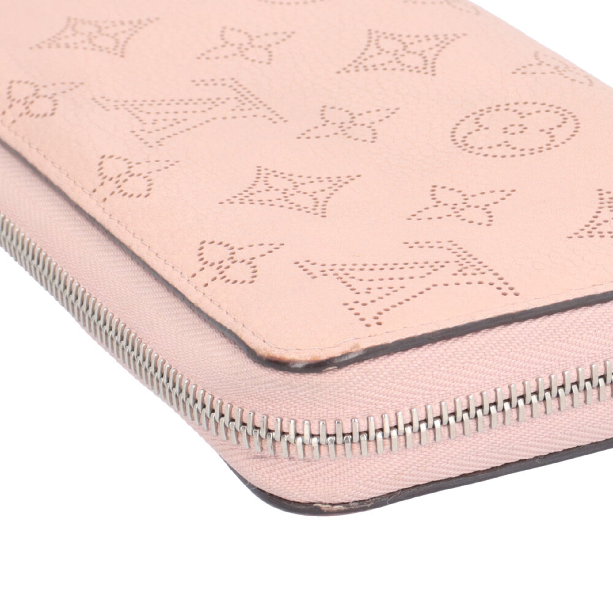 Louis Vuitton Mahina Magnolia Pink Mahina Leather Long Wallet
