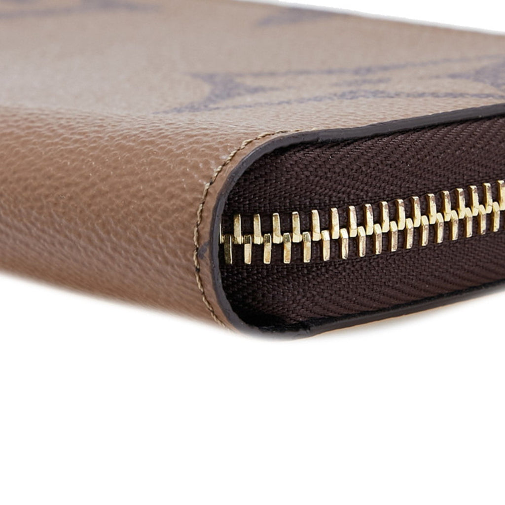 Louis Vuitton Monogram Brown Pvc Leather Wallet (Tri-Fold)