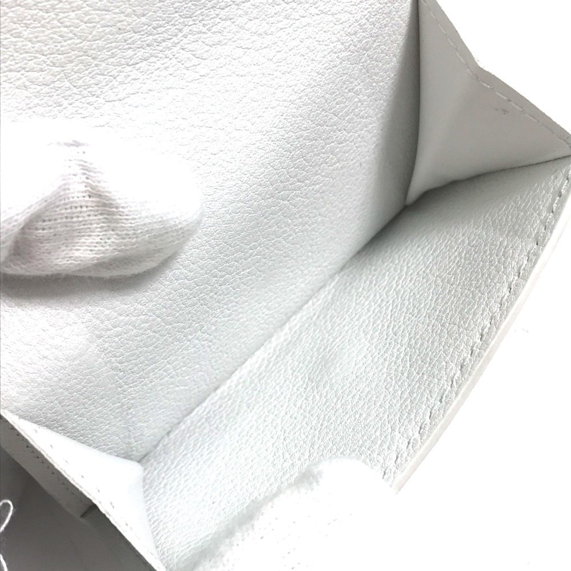 Louis Vuitton White Leather Wallet (Tri-Fold)