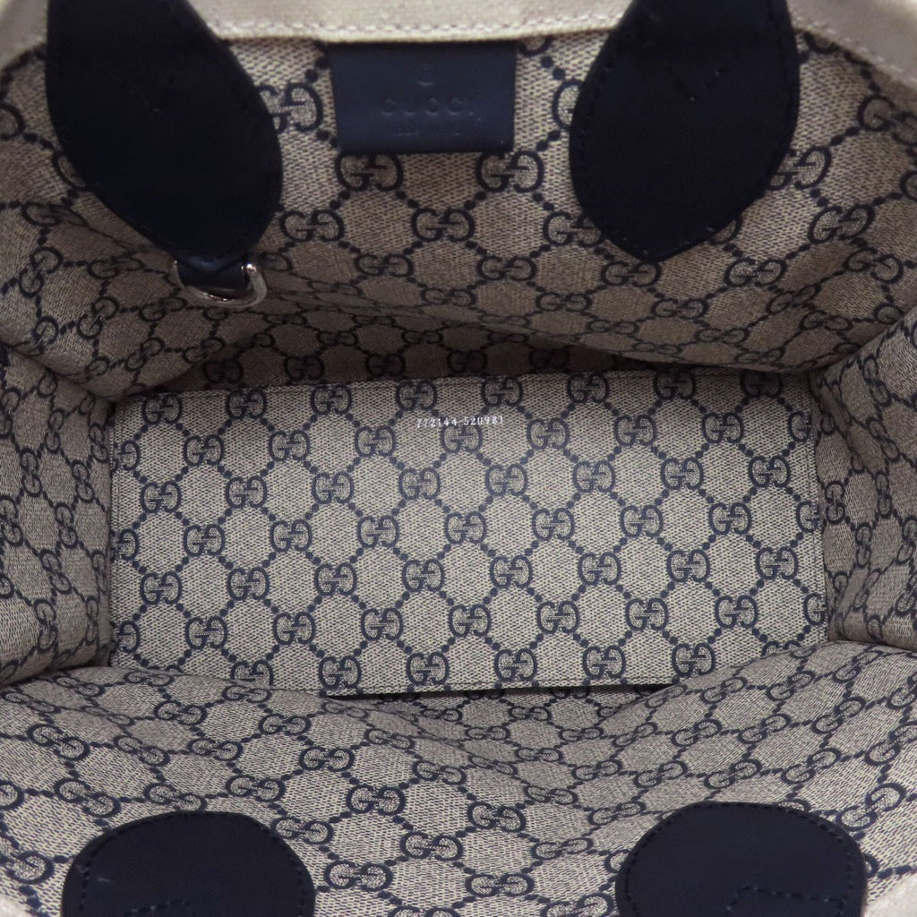 Gucci Navy White Canvas Handbag (Pre-Owned)