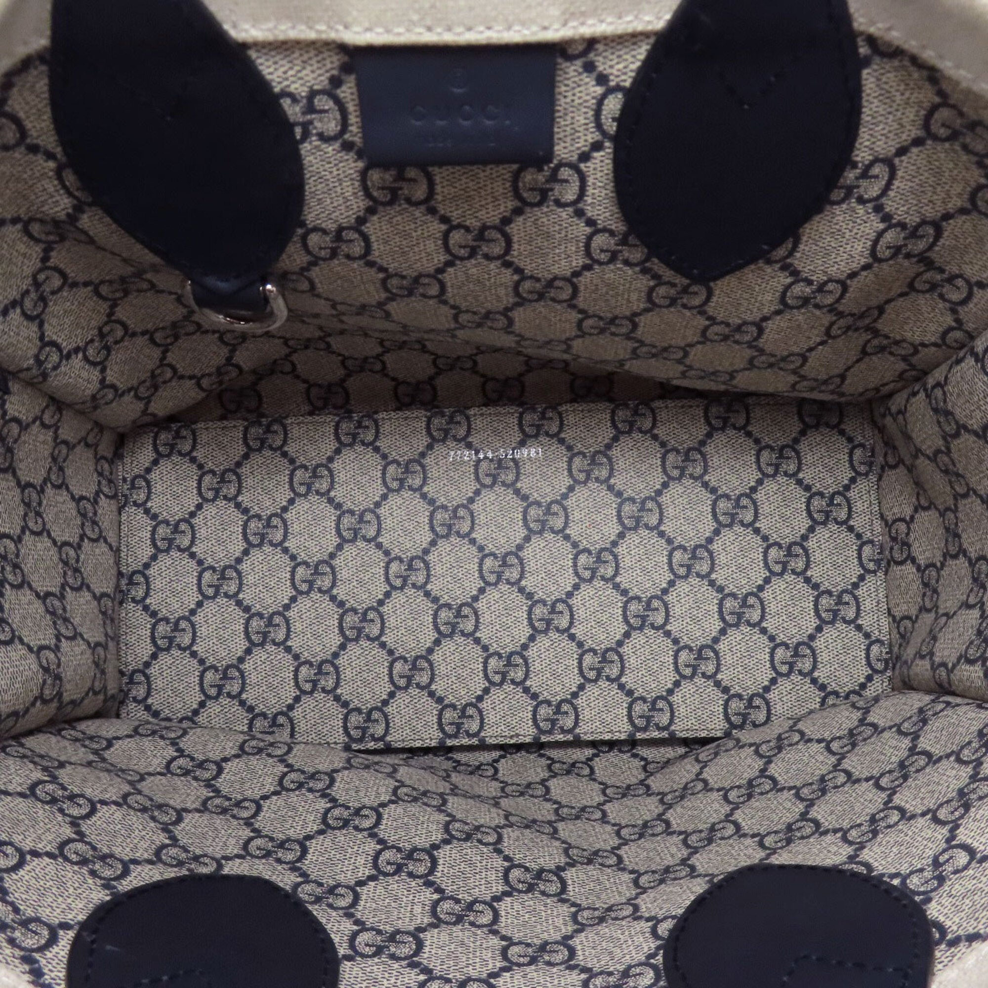 Gucci Navy White Canvas Handbag (Pre-Owned)