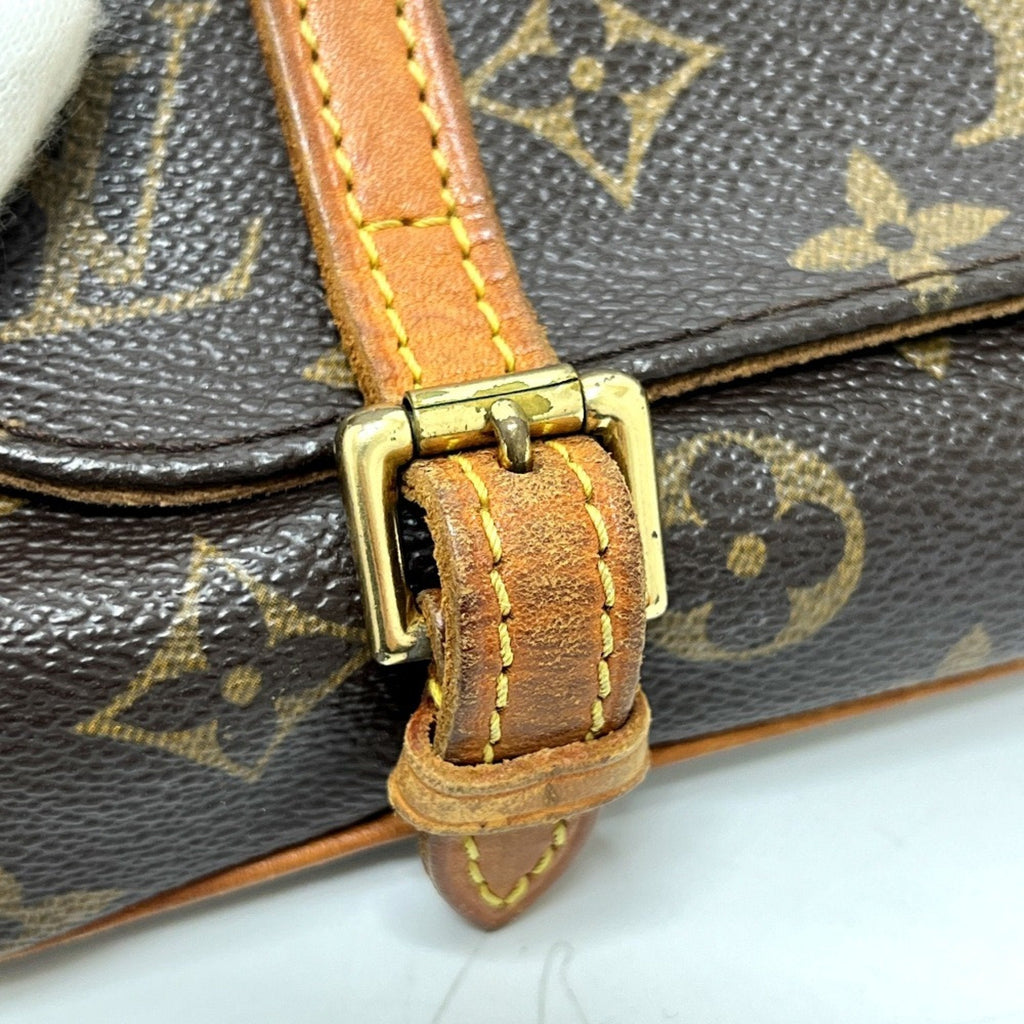 Louis Vuitton Brown Monogram Monogram Pochette Pouch Sling Bag