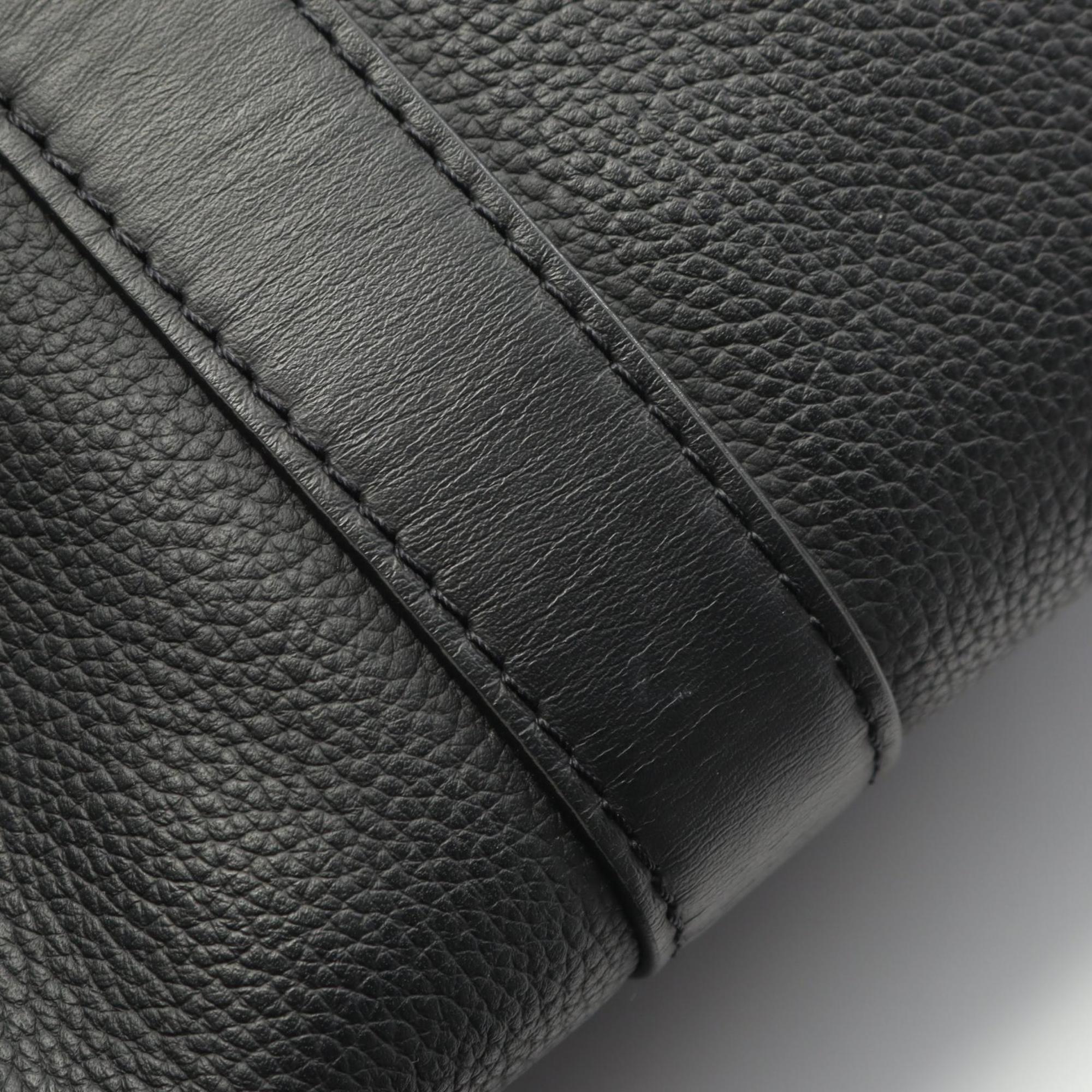 Louis Vuitton Black Leather Shoulder Bag