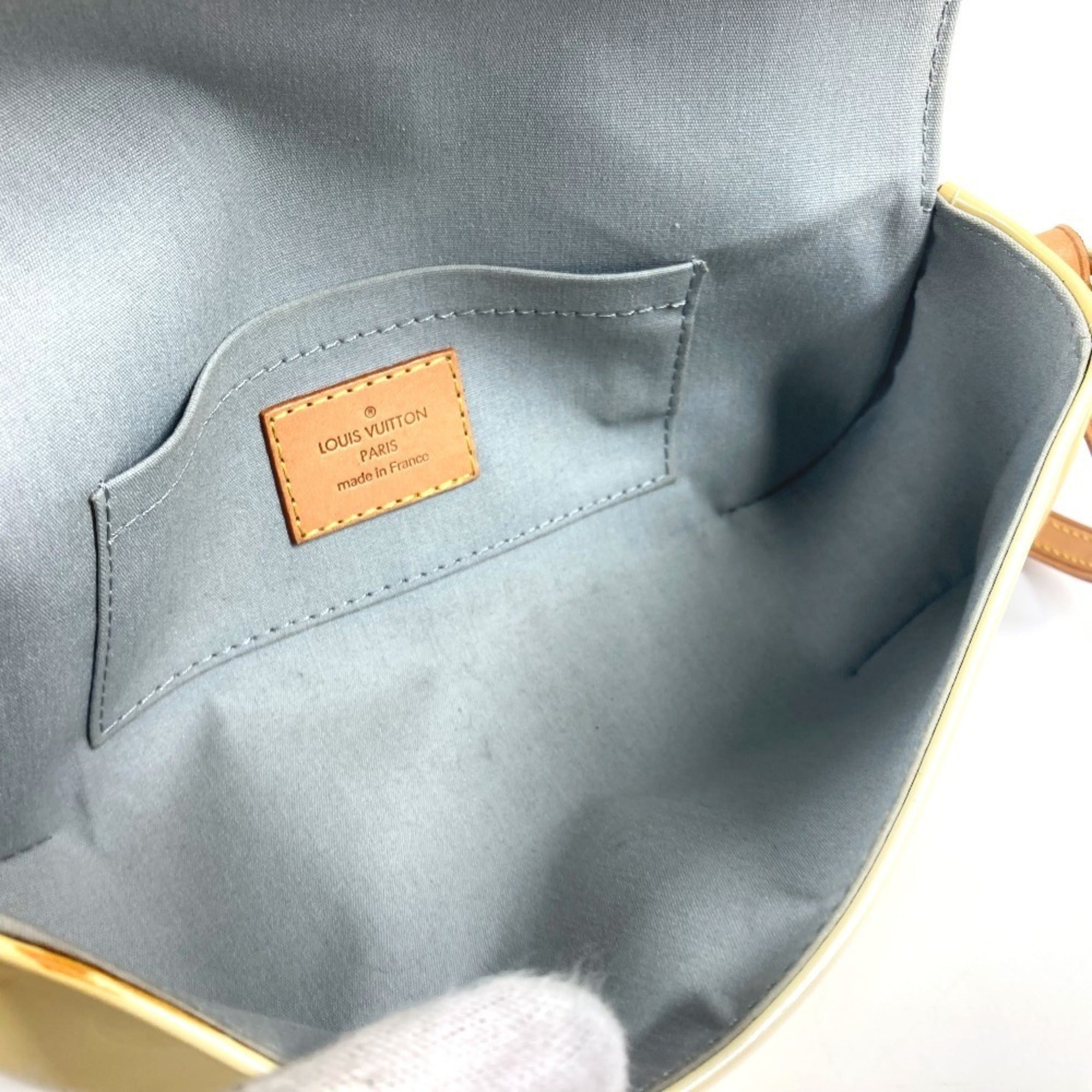 Louis Vuitton Monogram Vernis Pearl White Monogram Vernis Shoulder Bag