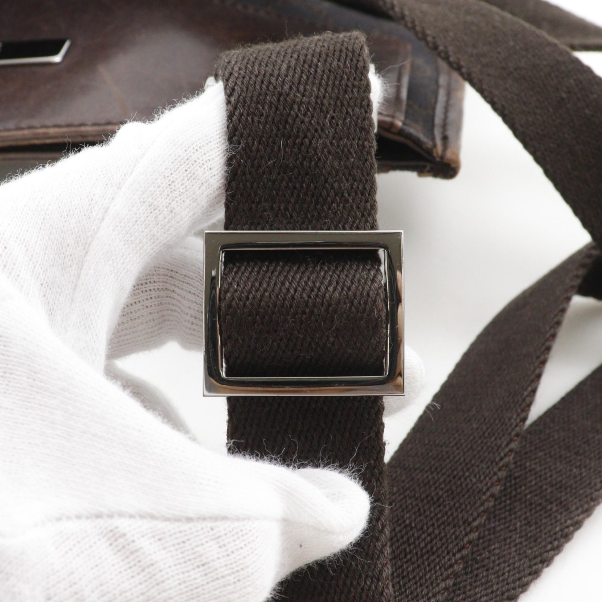 Gucci Brown Gg Canvas Shoulder Bag (Pre-Owned)