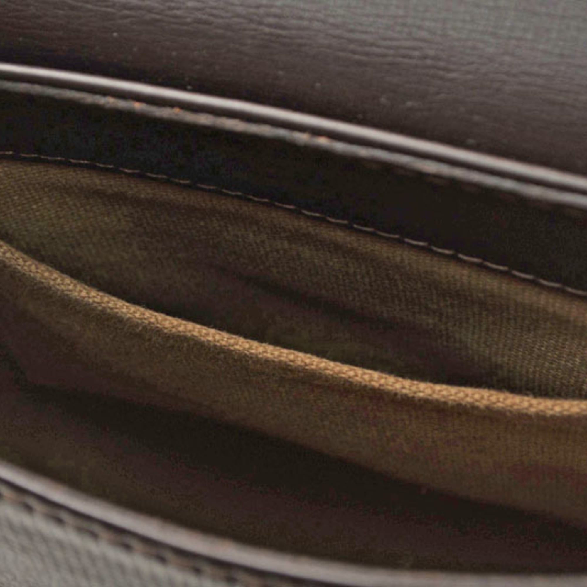 Louis Vuitton Coffee Leather Shoulder Bag