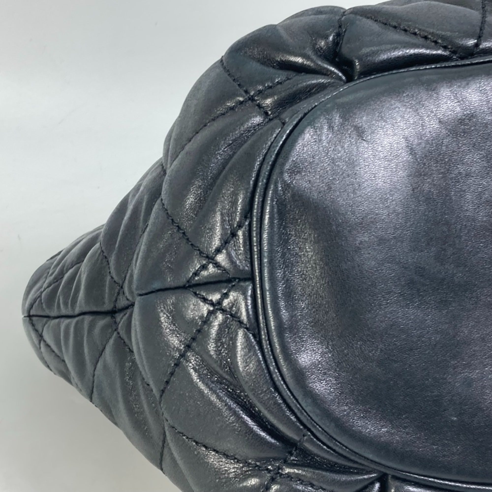 Chanel Black Leather Shoulder Bag