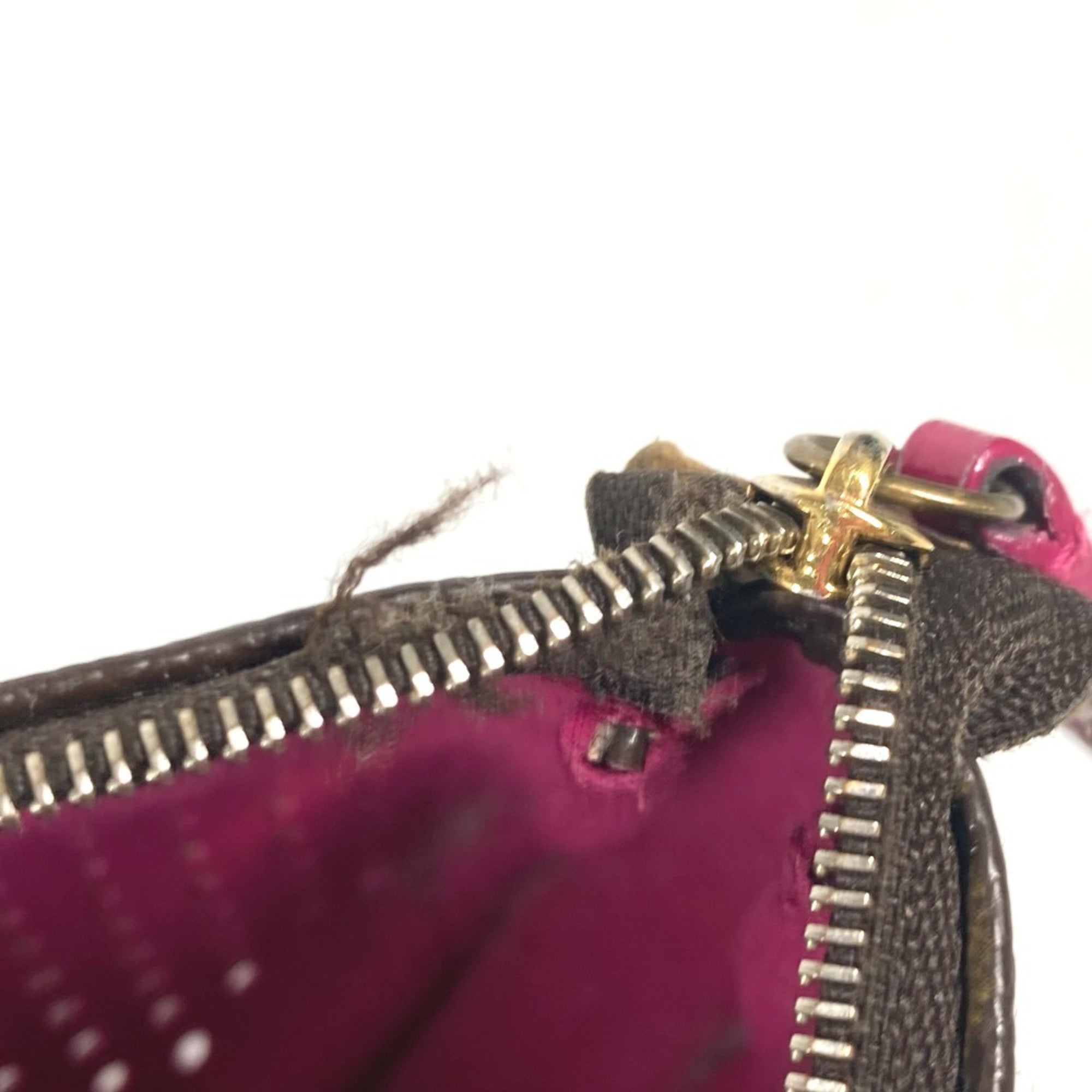 Louis Vuitton Fuchsia Pink Monogram Pochette Pouch Shoulder Bag