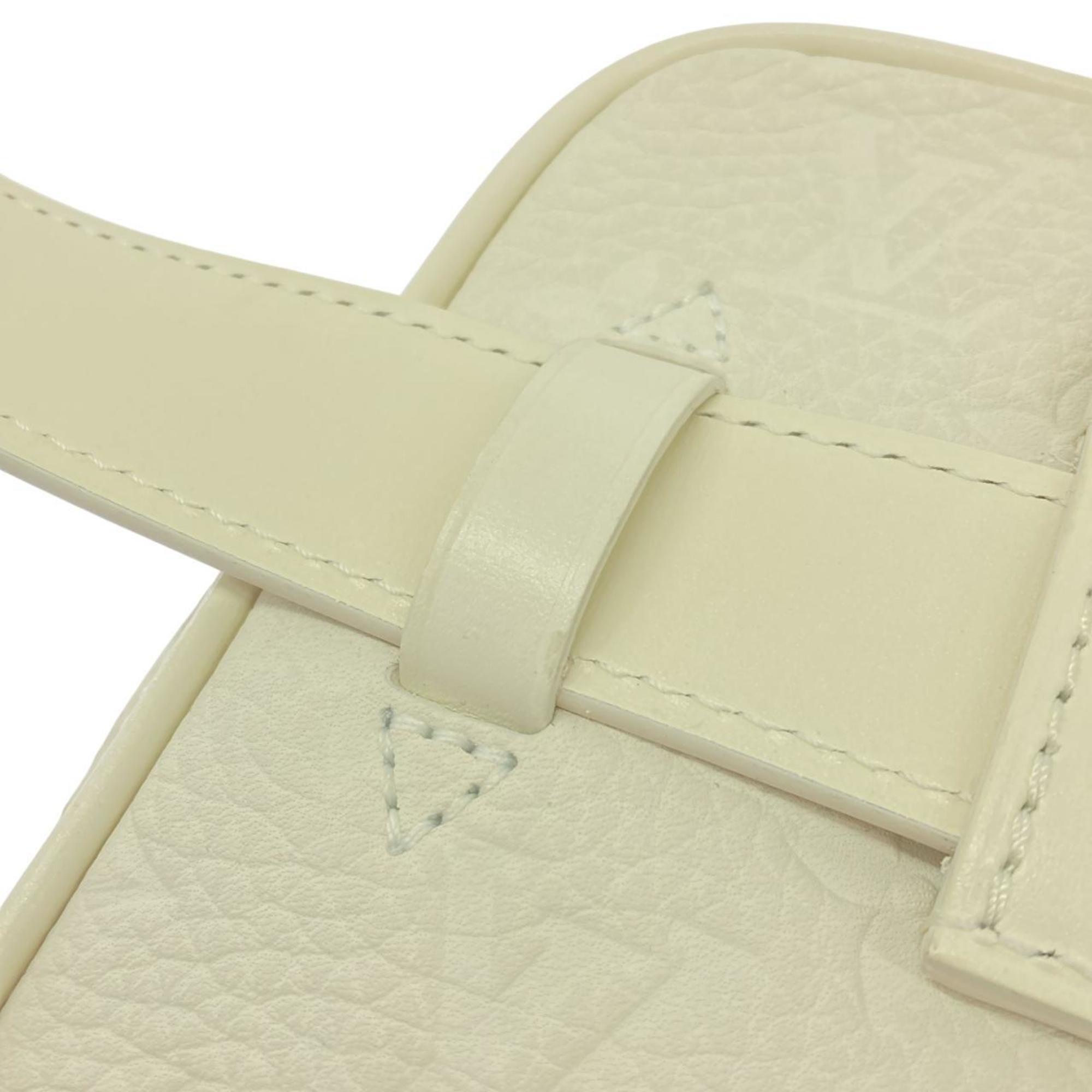 Louis Vuitton White Leather Shoulder Bag