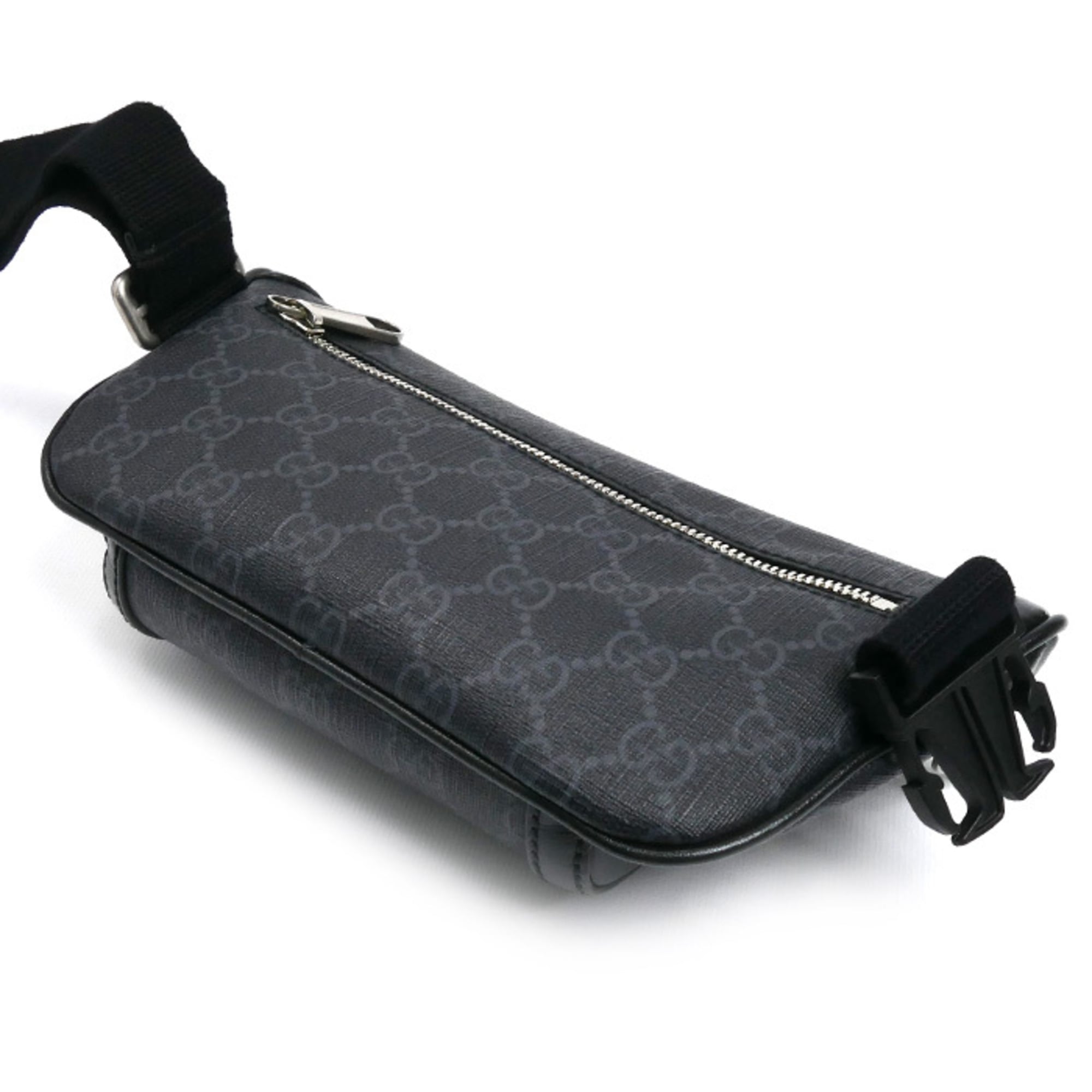 Gucci Black Gg Supreme Fanny Pack (Pre-Owned)