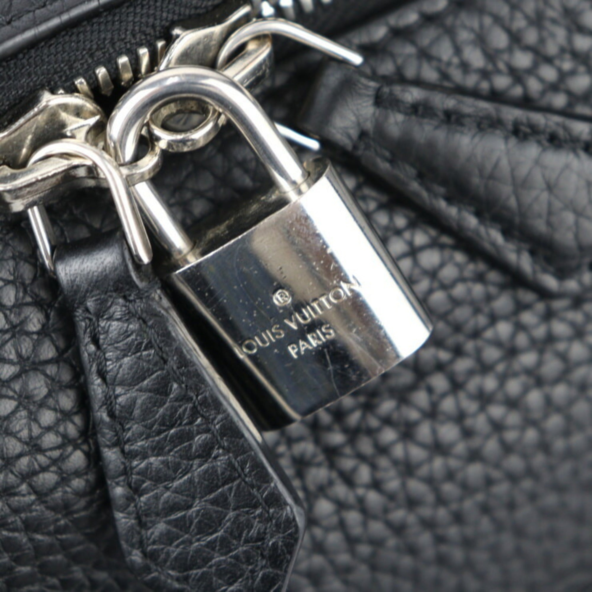 Louis Vuitton Black Leather Shoulder Bag