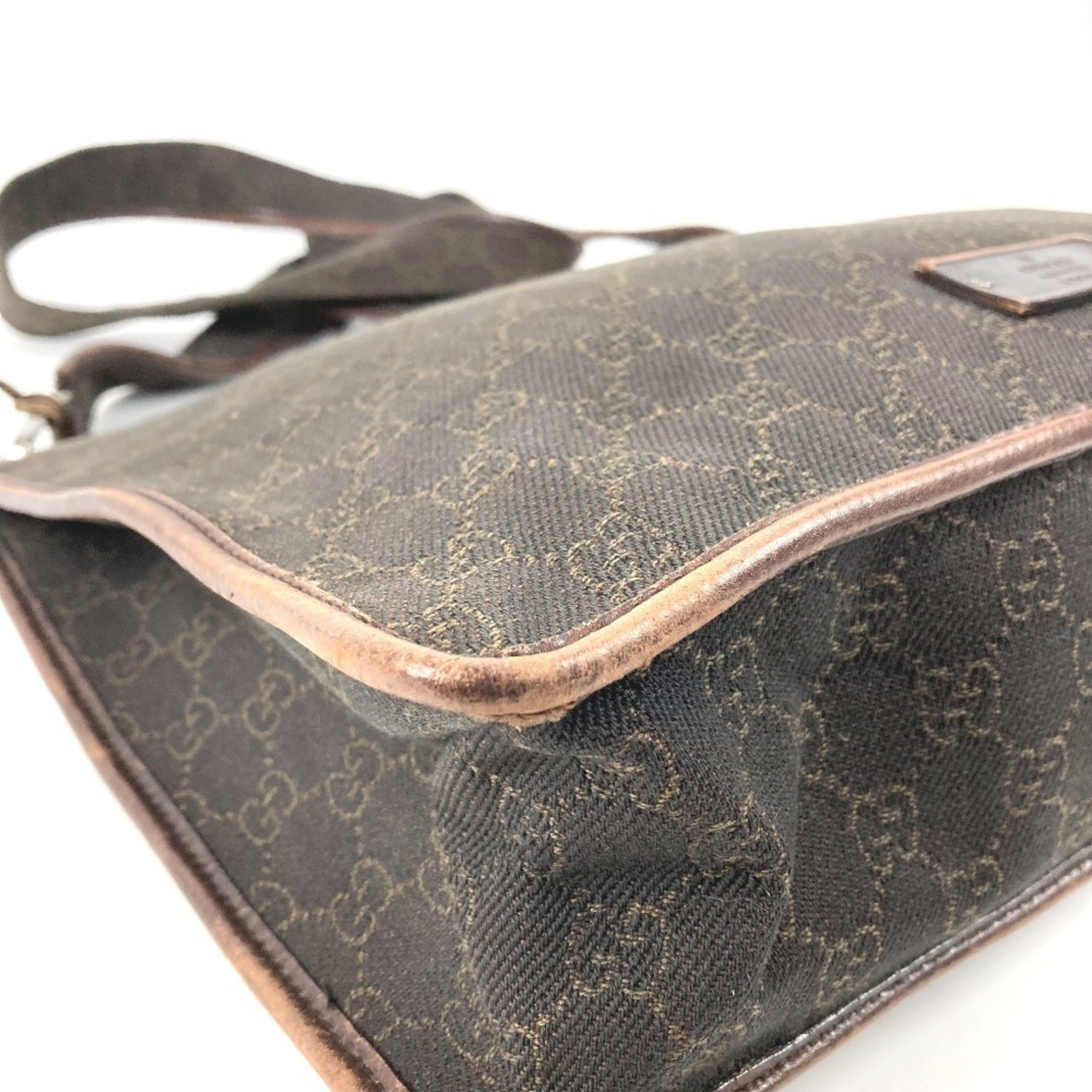 Gucci Brown Leather Canvas Shoulder Bag (Pre-Owned)