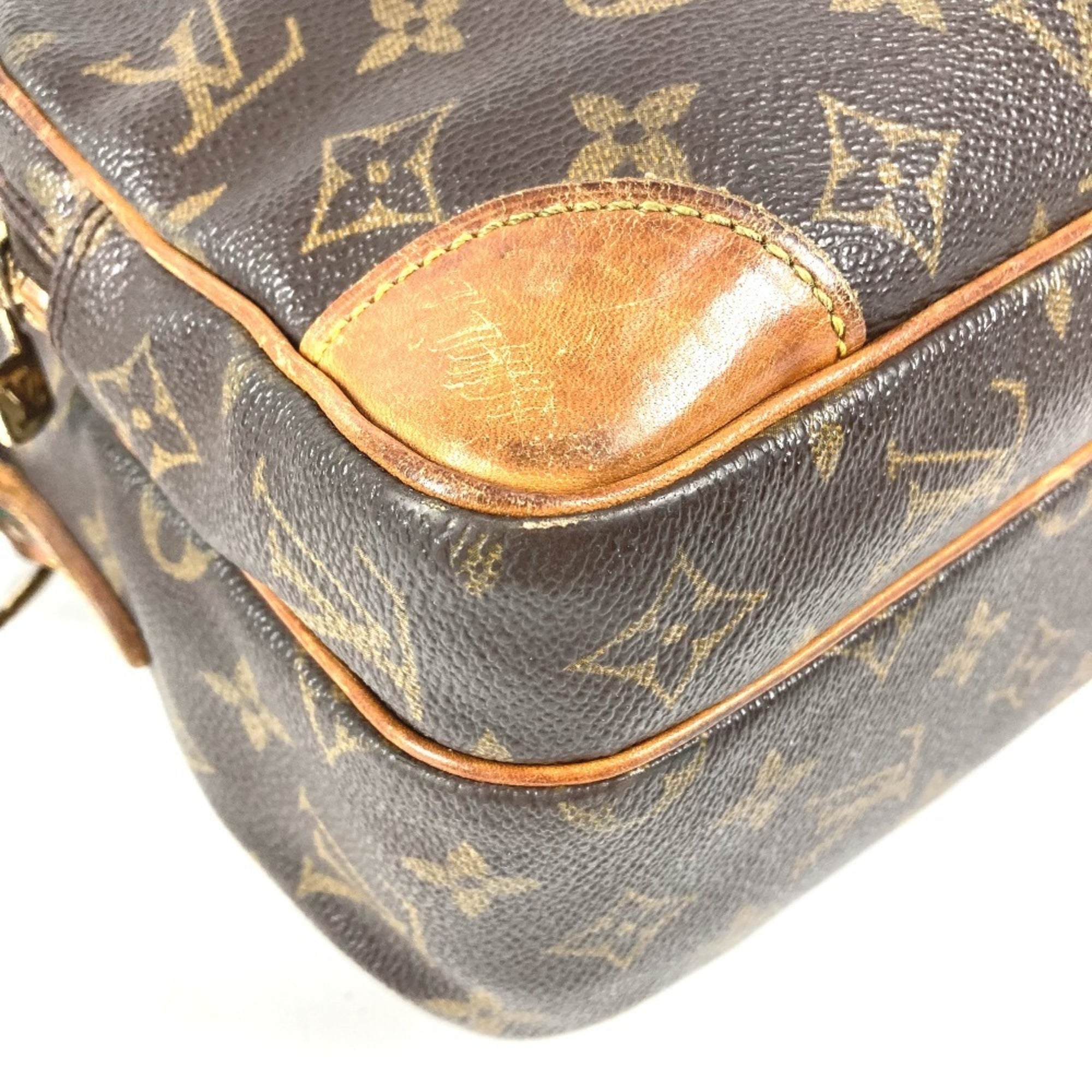 Louis Vuitton Brown Monogram Monogram Canvas Shoulder Bag