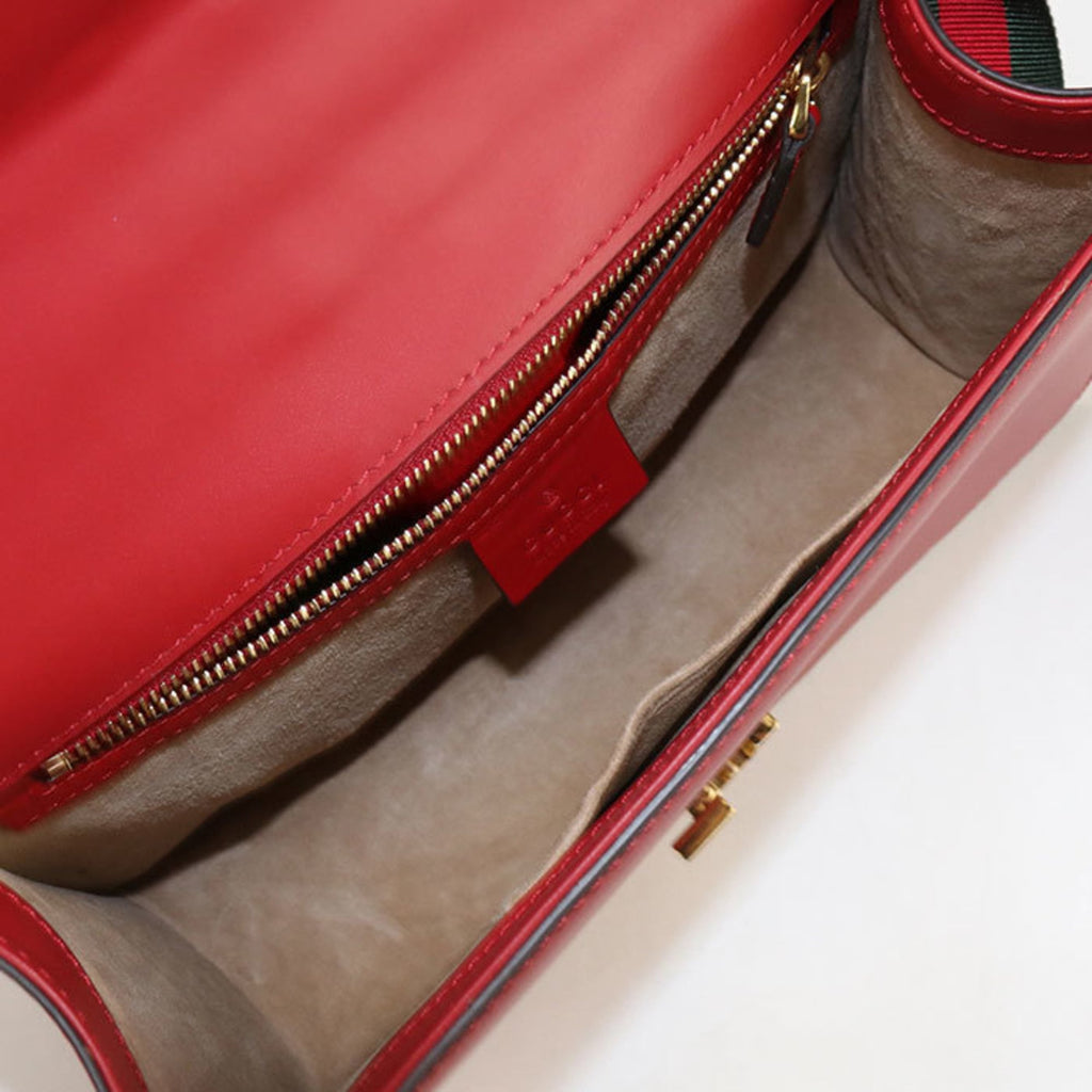 Gucci Red Color Leather Shoulder Bag (Pre-Owned)