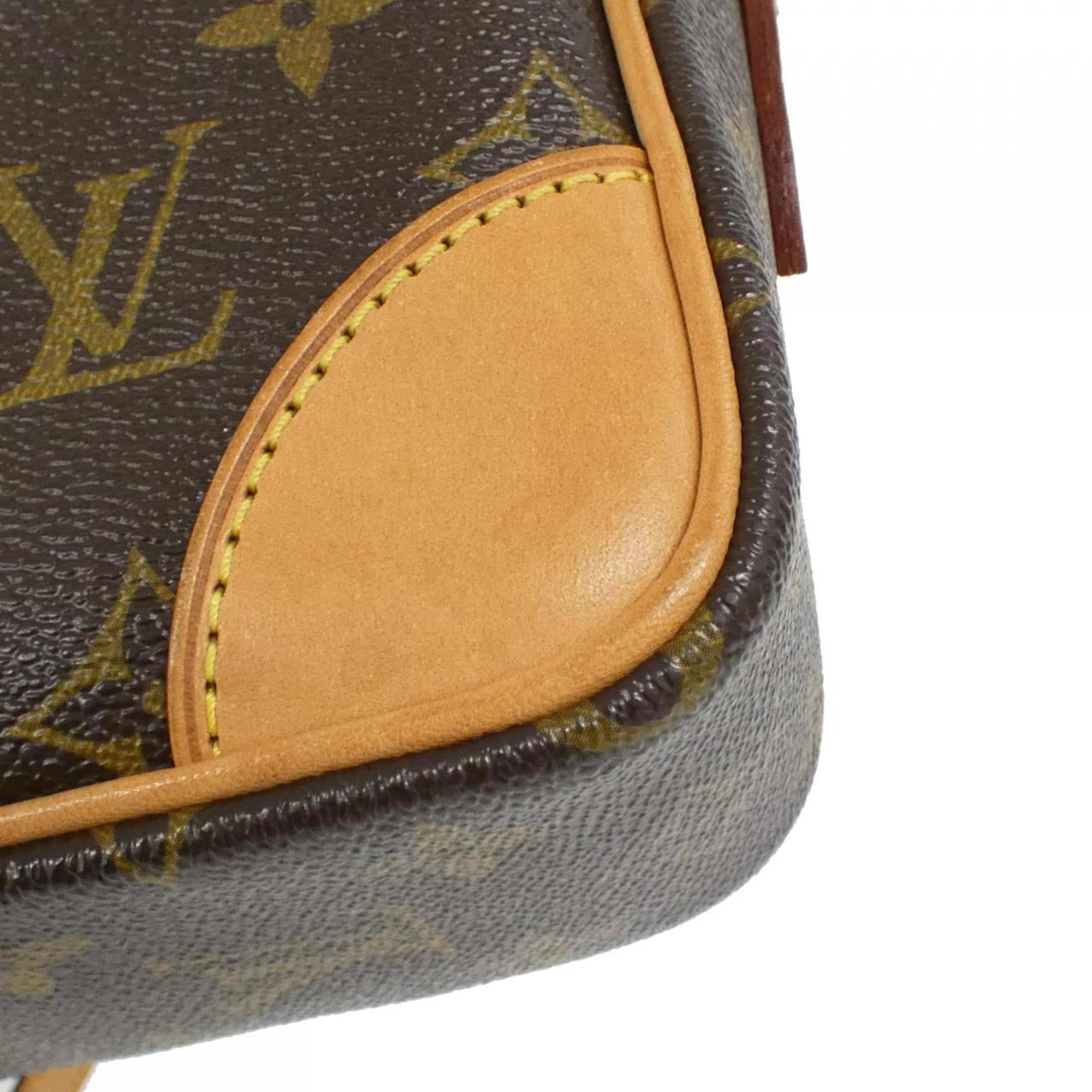 Louis Vuitton Marron Monogram Monogram Shoulder Bag