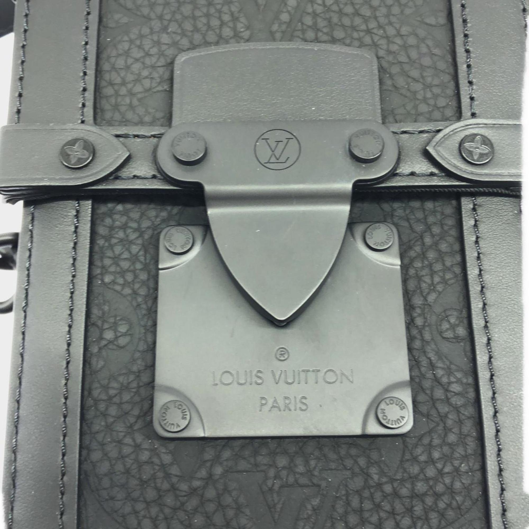 Louis Vuitton Black Leather Shoulder Bag