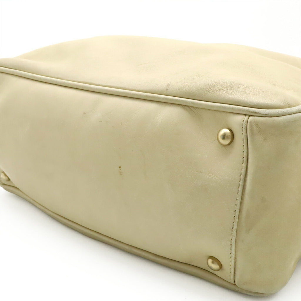 Chanel Beige White Leather Shoulder Bag Tote Bag