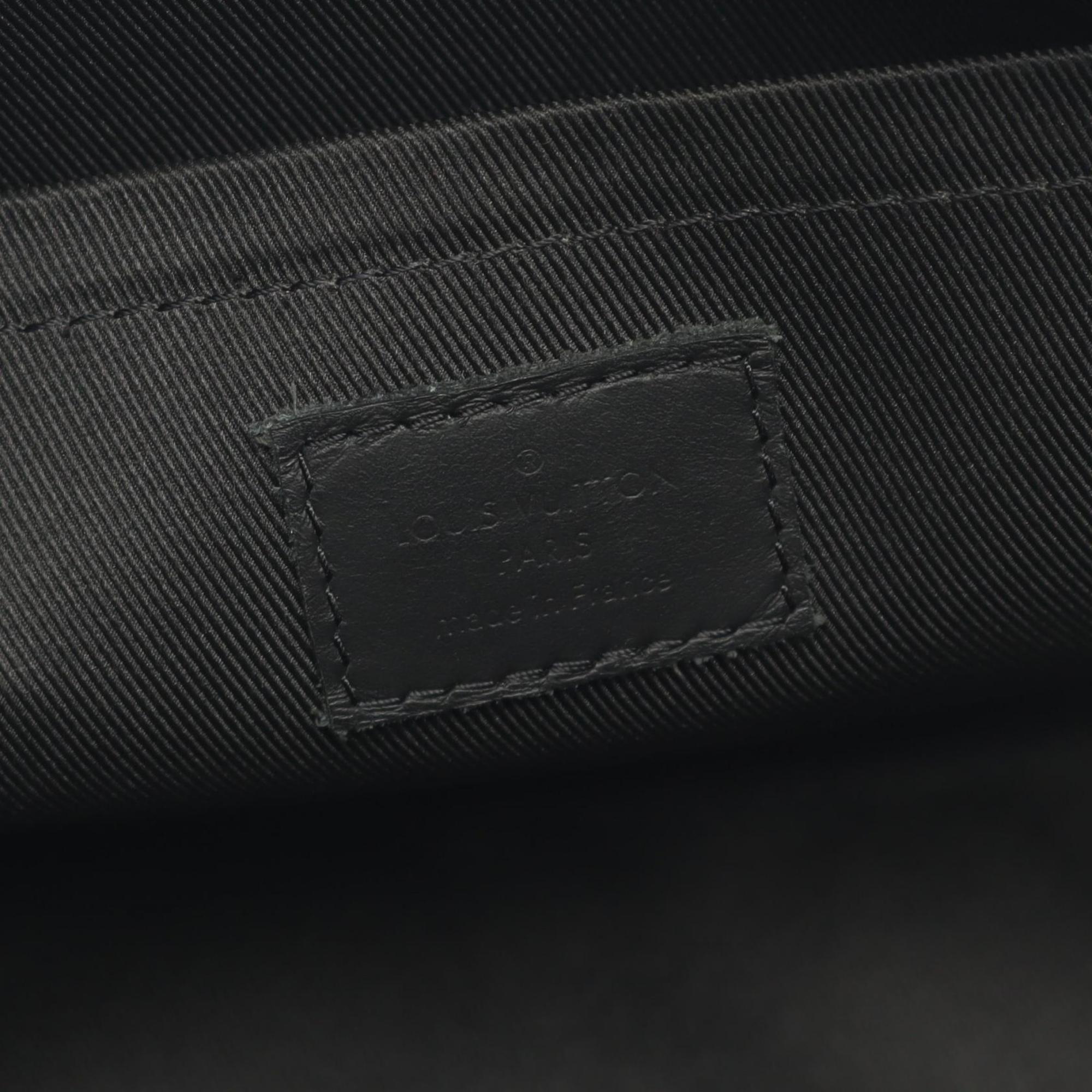 Louis Vuitton Black Leather Shoulder Bag
