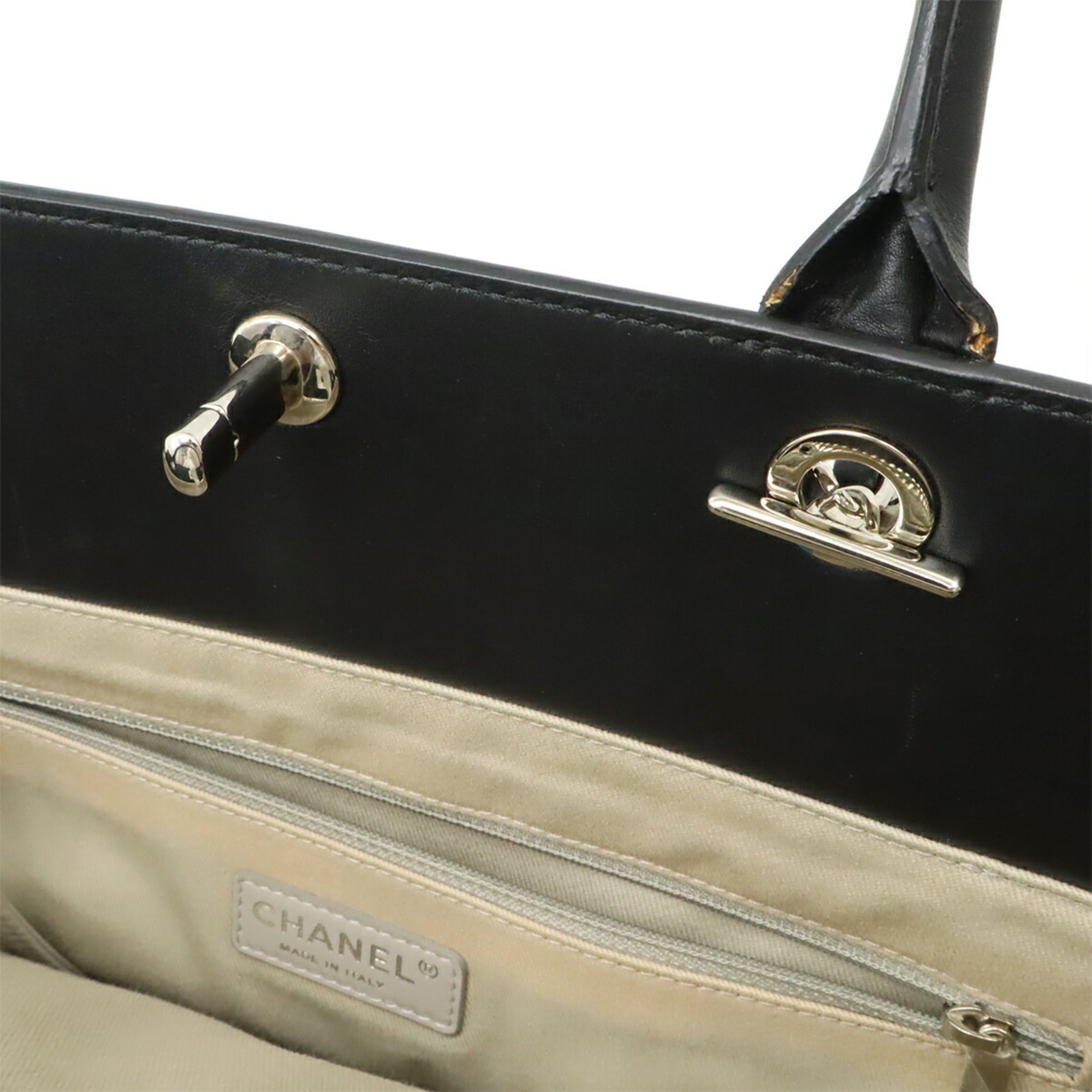 Chanel Matelasse Black Leather Shoulder Bag Tote Bag