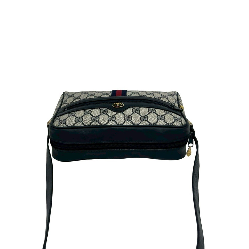 Gucci Navy Red Color Pvc Leather Pochette Shoulder Bag (Pre-Owned)