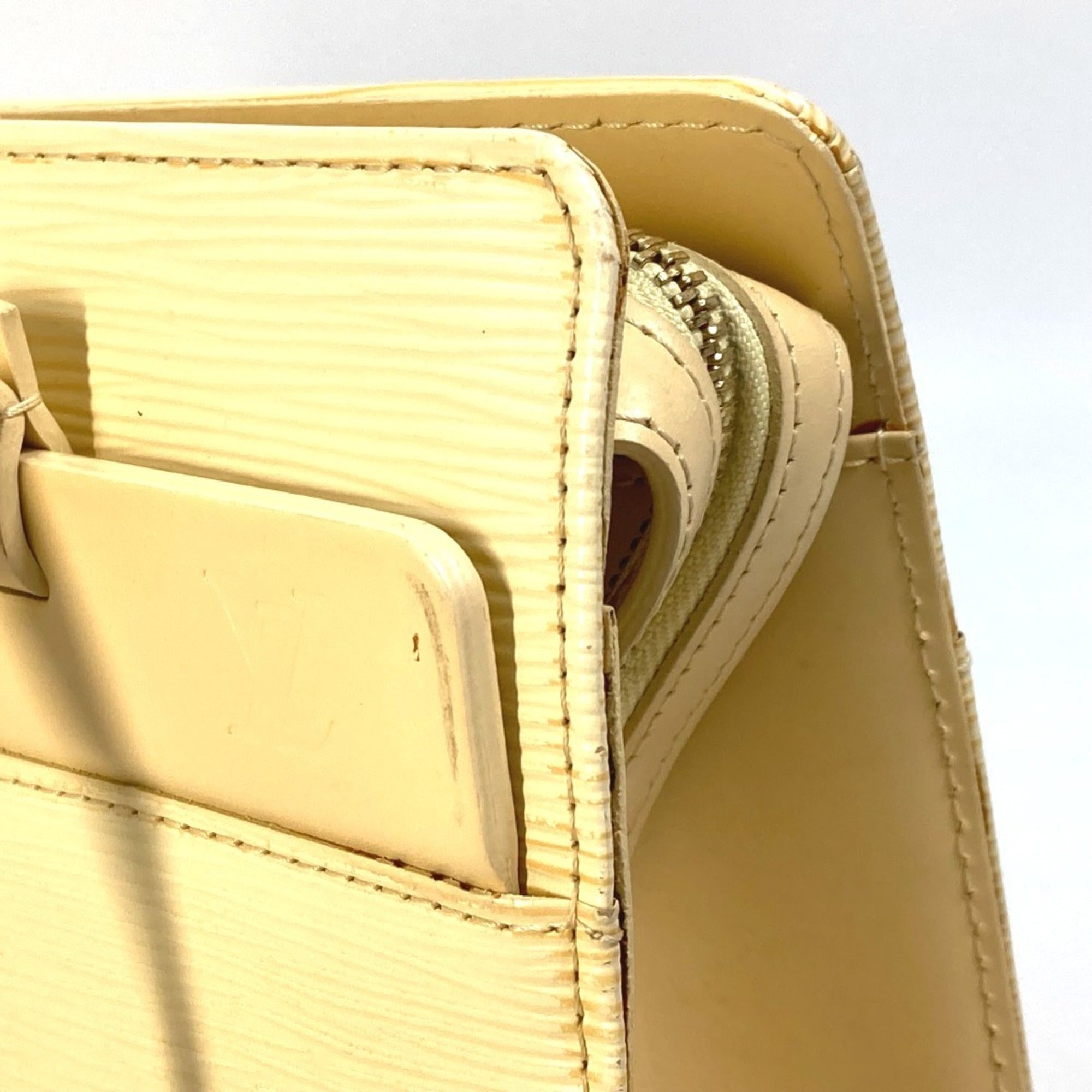 Louis Vuitton Vanilla Yellow Epi Leather Shoulder Bag Tote Bag